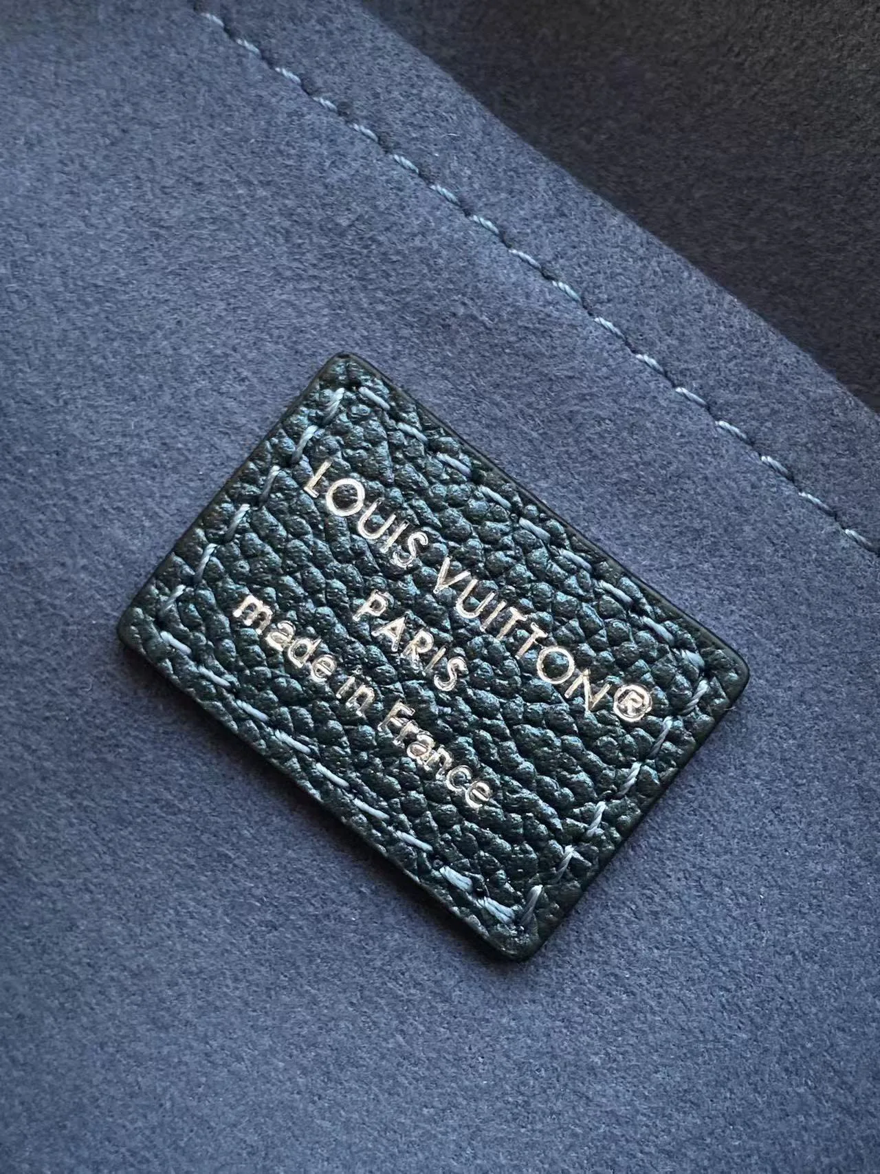 Классические Сумки Женские Louis Vuitton 13133130