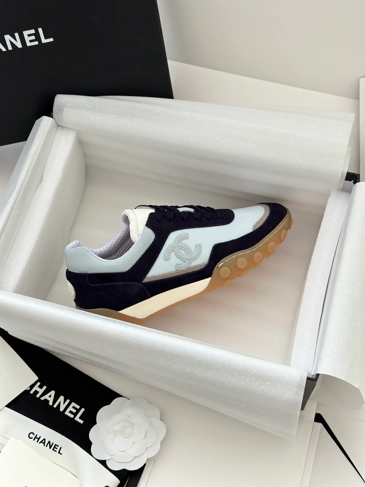 Кроссовки Женские Chanel 11566014
