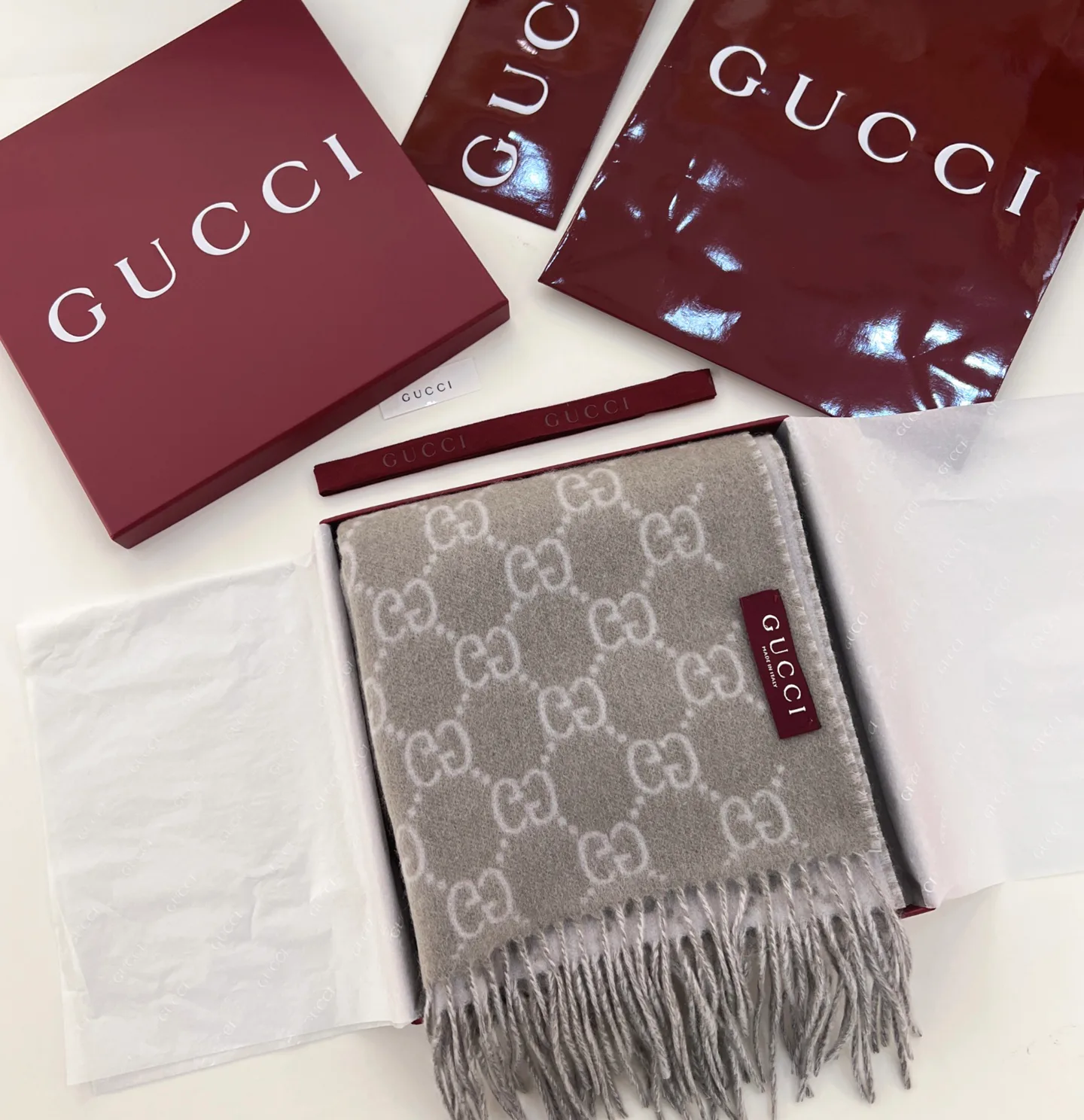 Шарфы Gucci 4337685