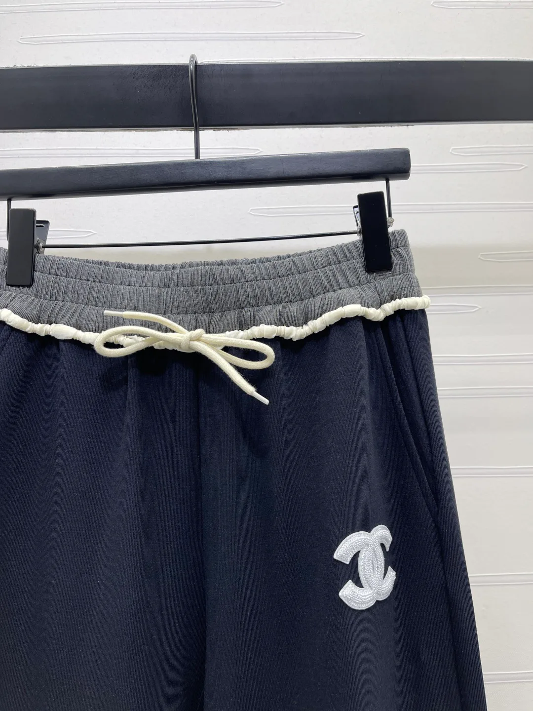 Брюки Женские Chanel 11575833