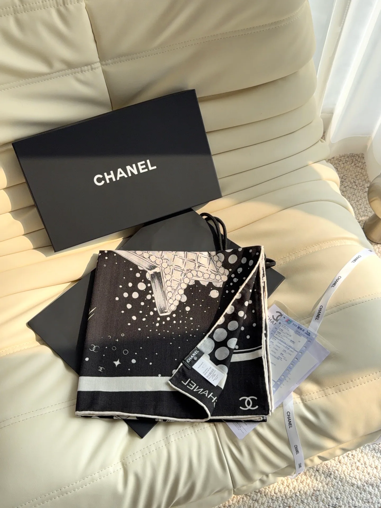 Платки Chanel 18675791
