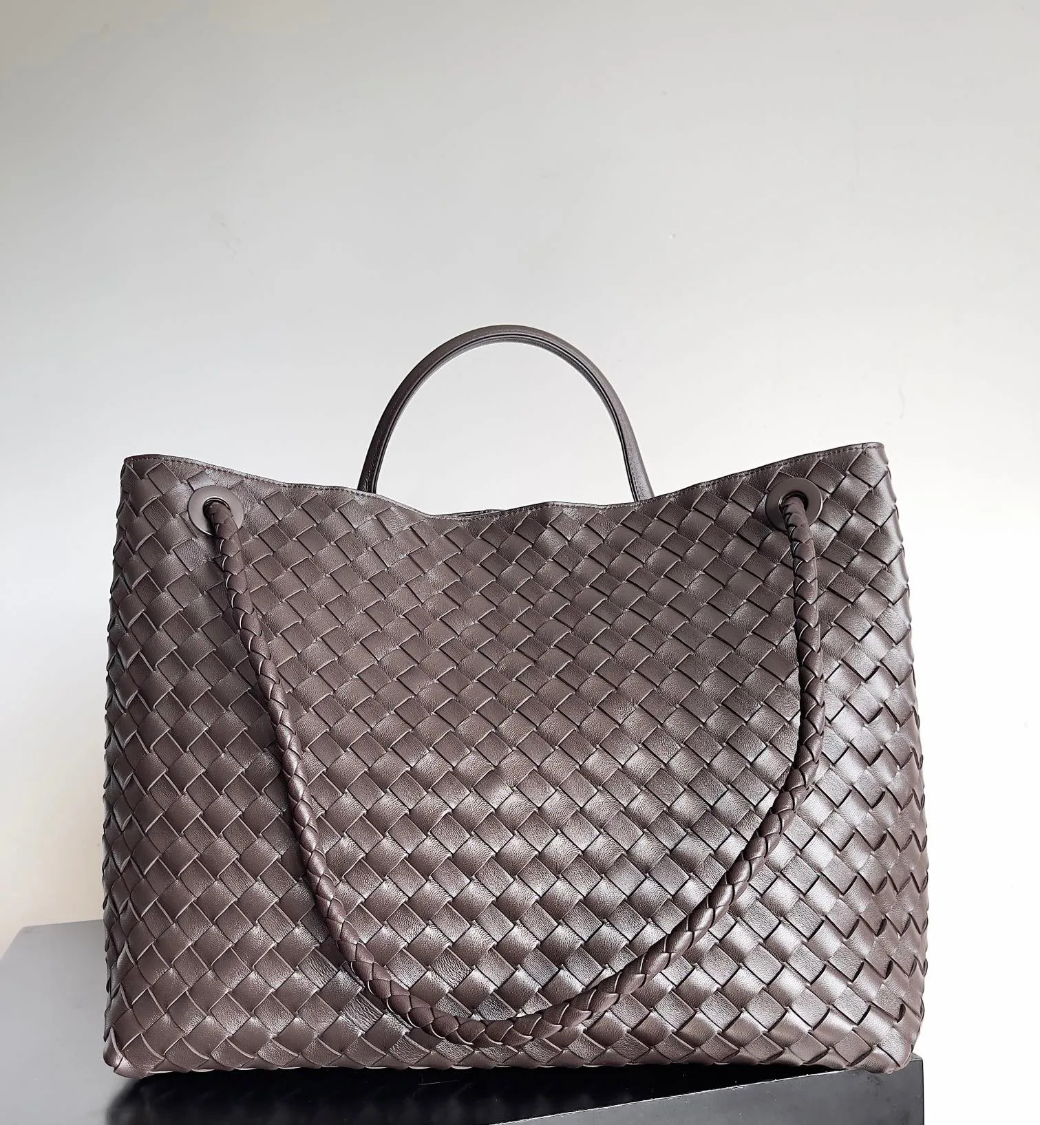 Классические Сумки Женские Bottega Veneta 17972836