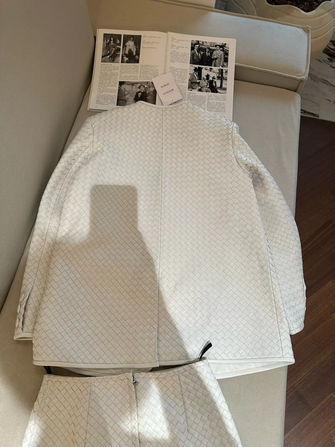 Кожаные Куртки И Дублёнки Женские Bottega Veneta 4876751