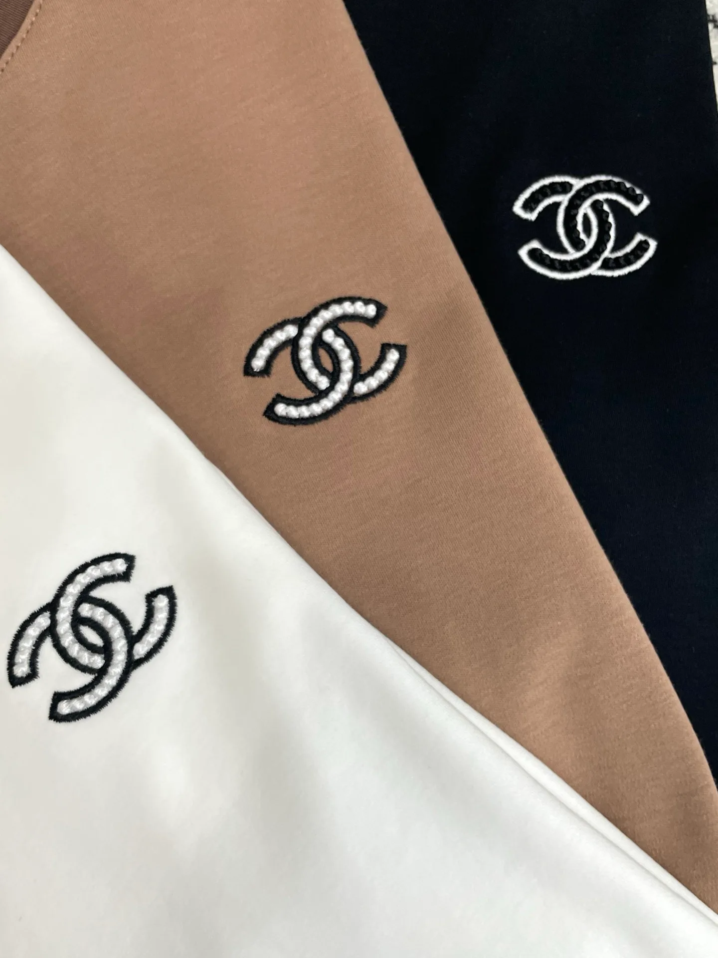 Футболки Женские Chanel 11409286