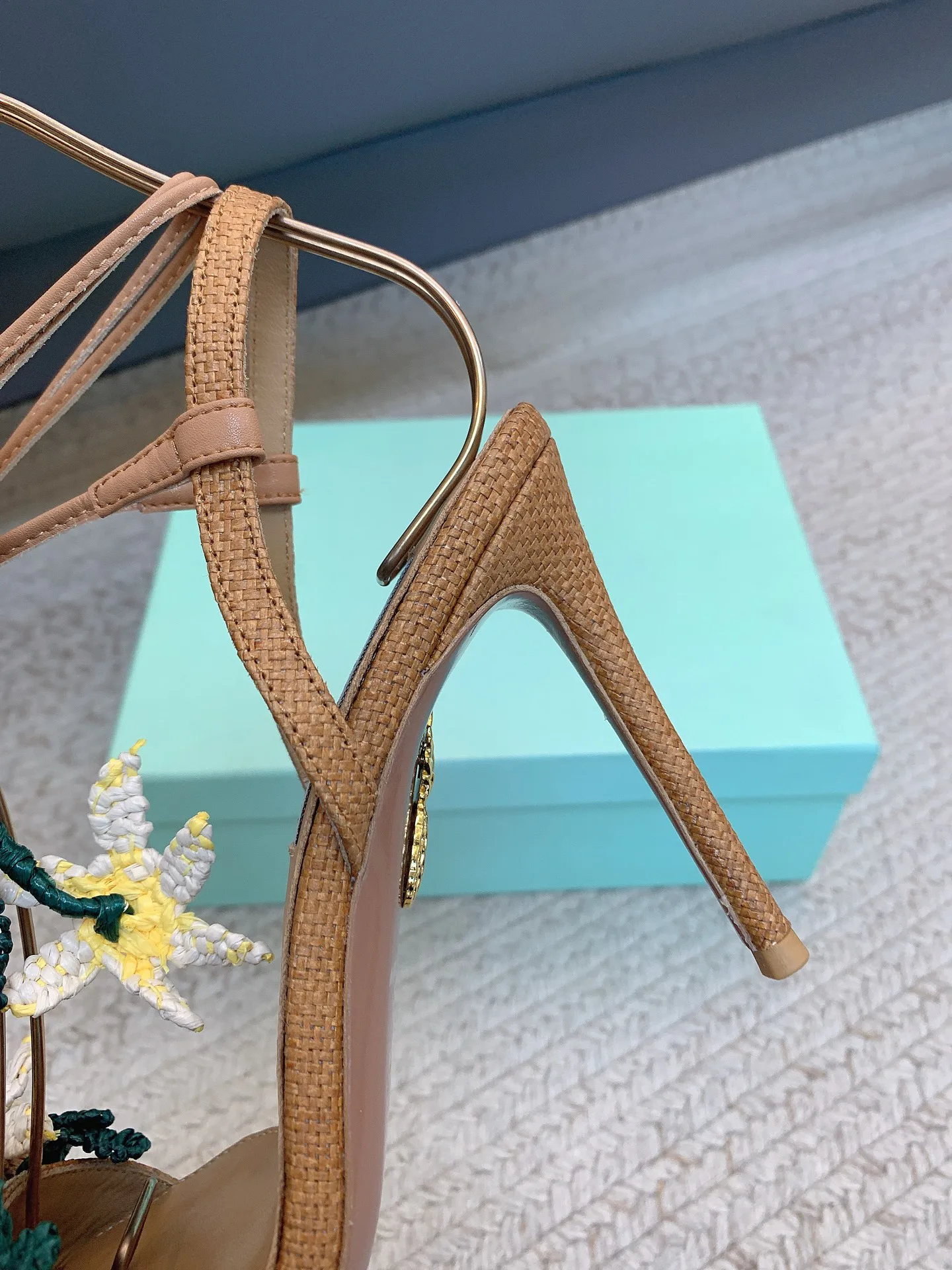 Босоножки Женские Aquazzura 19338282