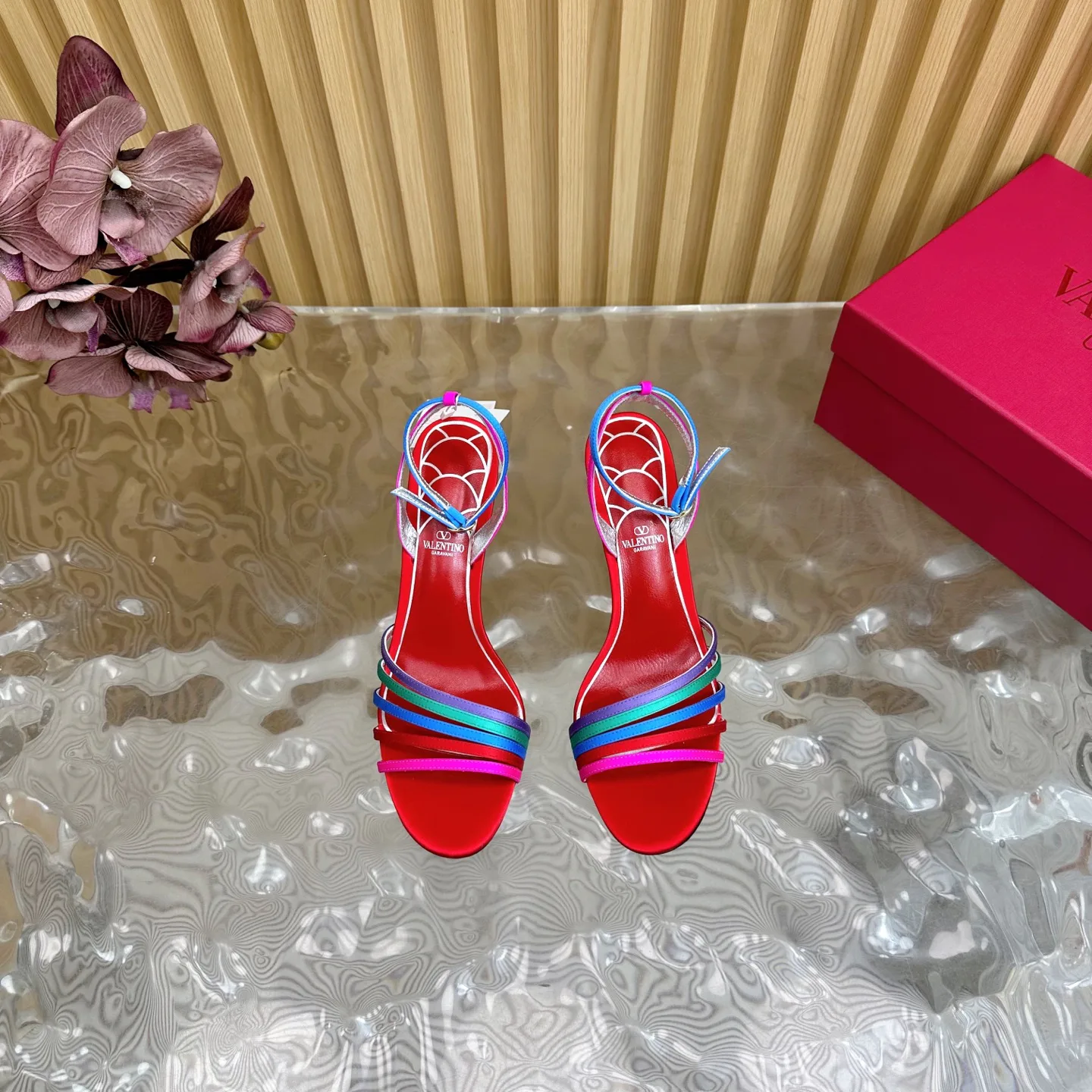 Босоножки Женские Valentino