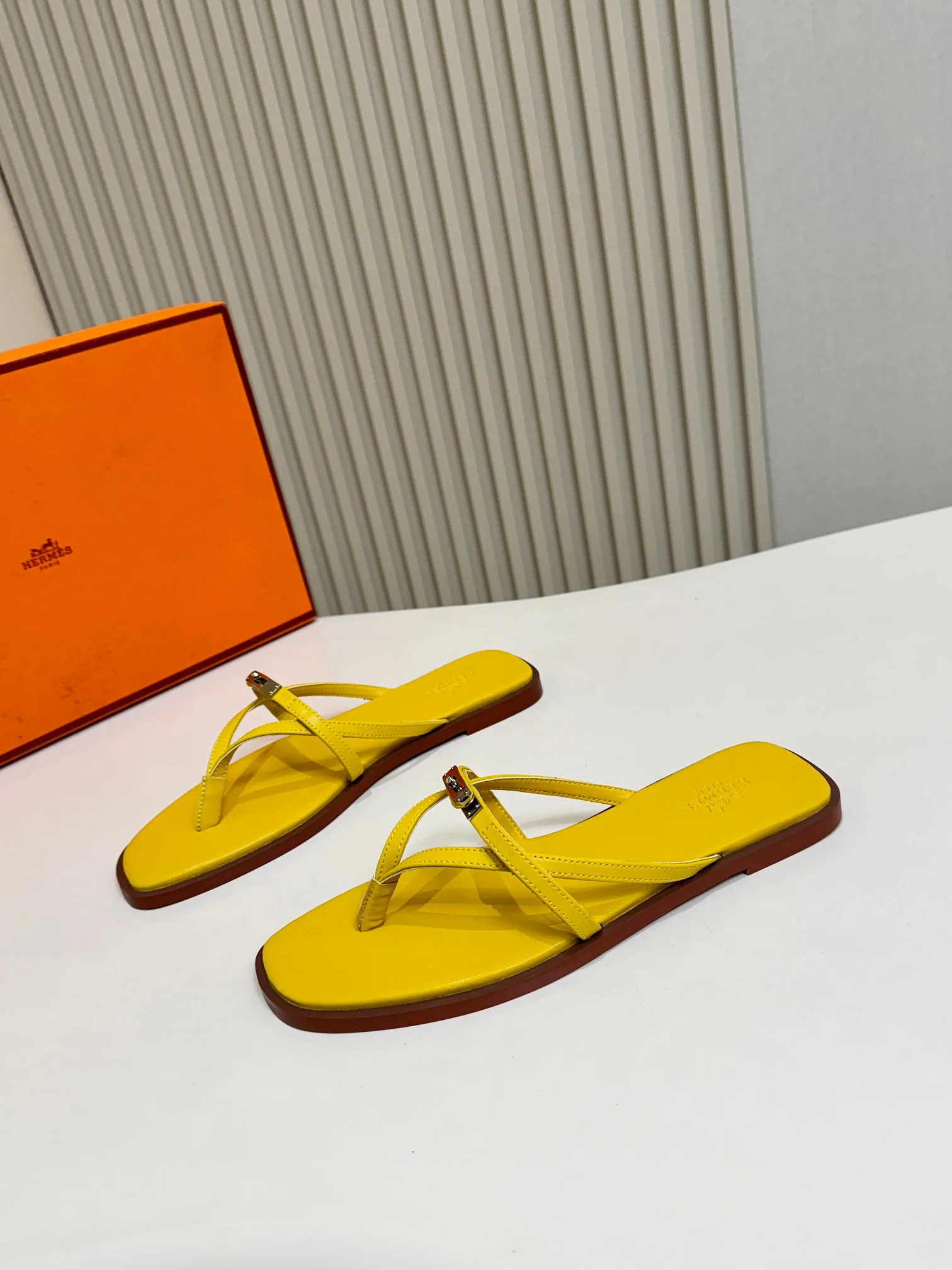 Шлепанцы Женские Hermes 1855976