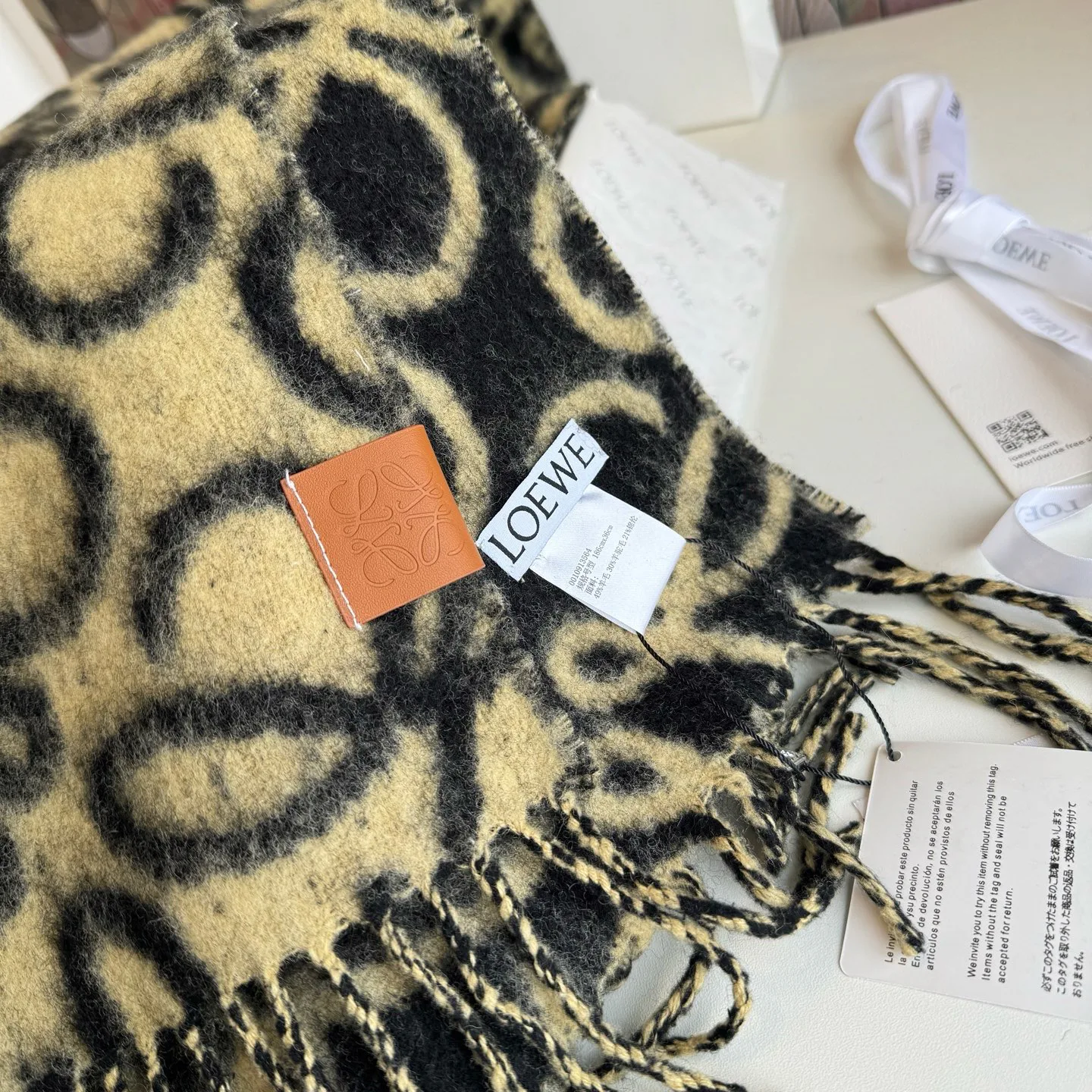 Шарфы Loewe 17901374