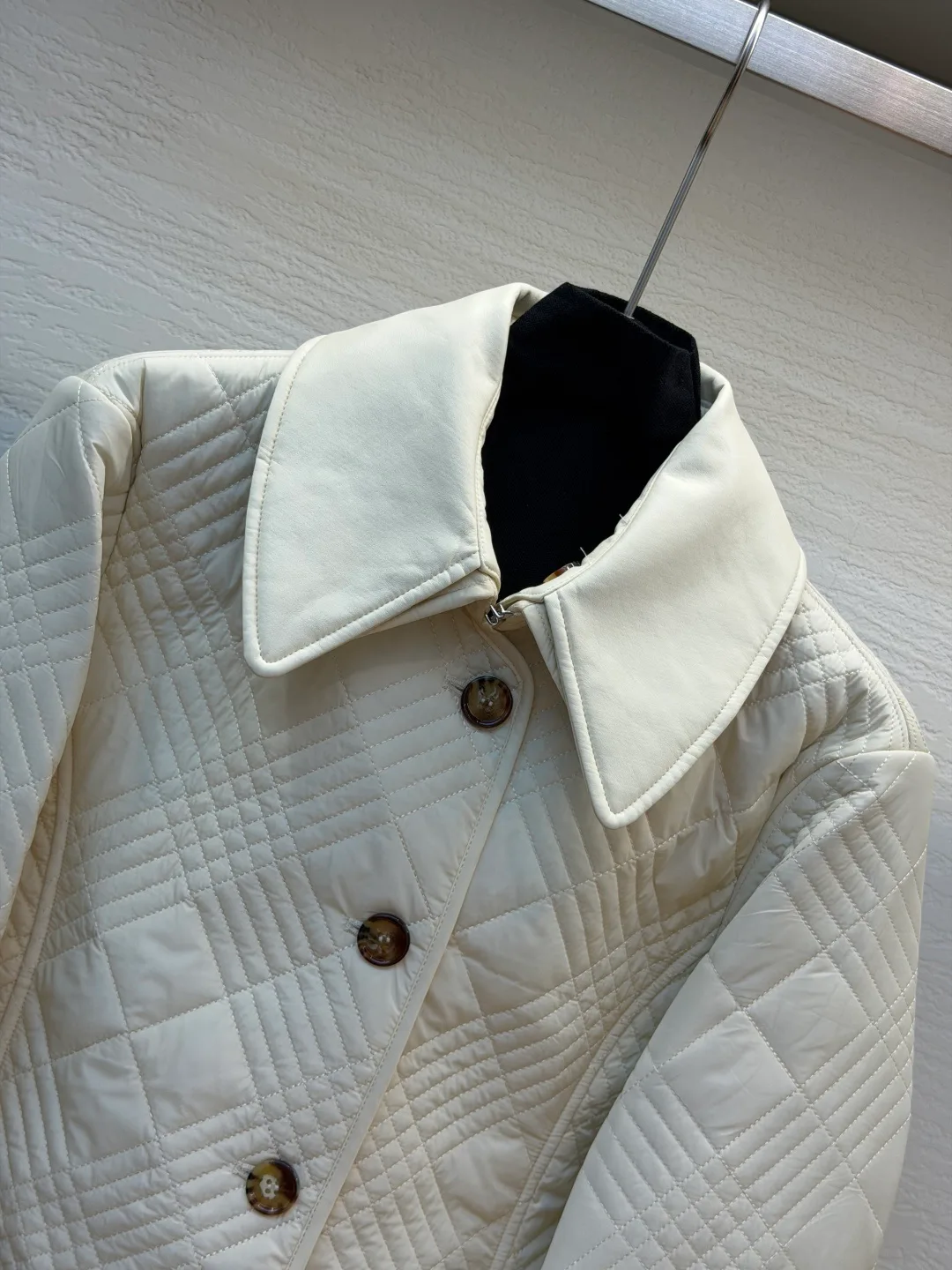 Куртки И Пуховики Женские Burberry 19038420