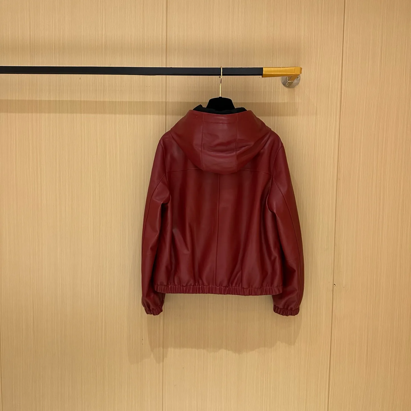 Кожаные Куртки И Дублёнки Женские Loro Piana 11511502