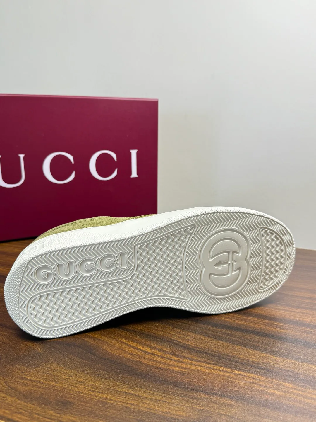 Кроссовки Мужские Gucci 20143302