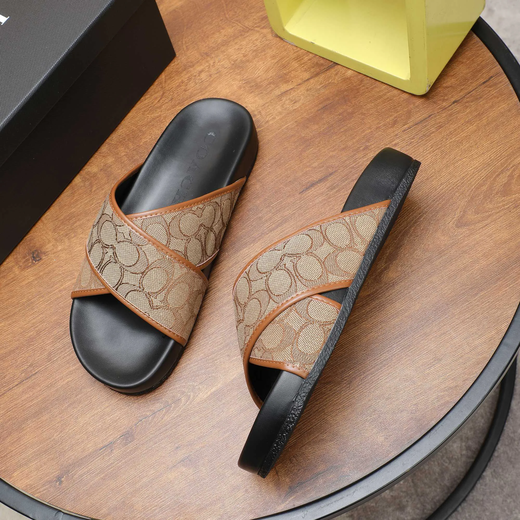 Шлепанцы Женские Coach 559064