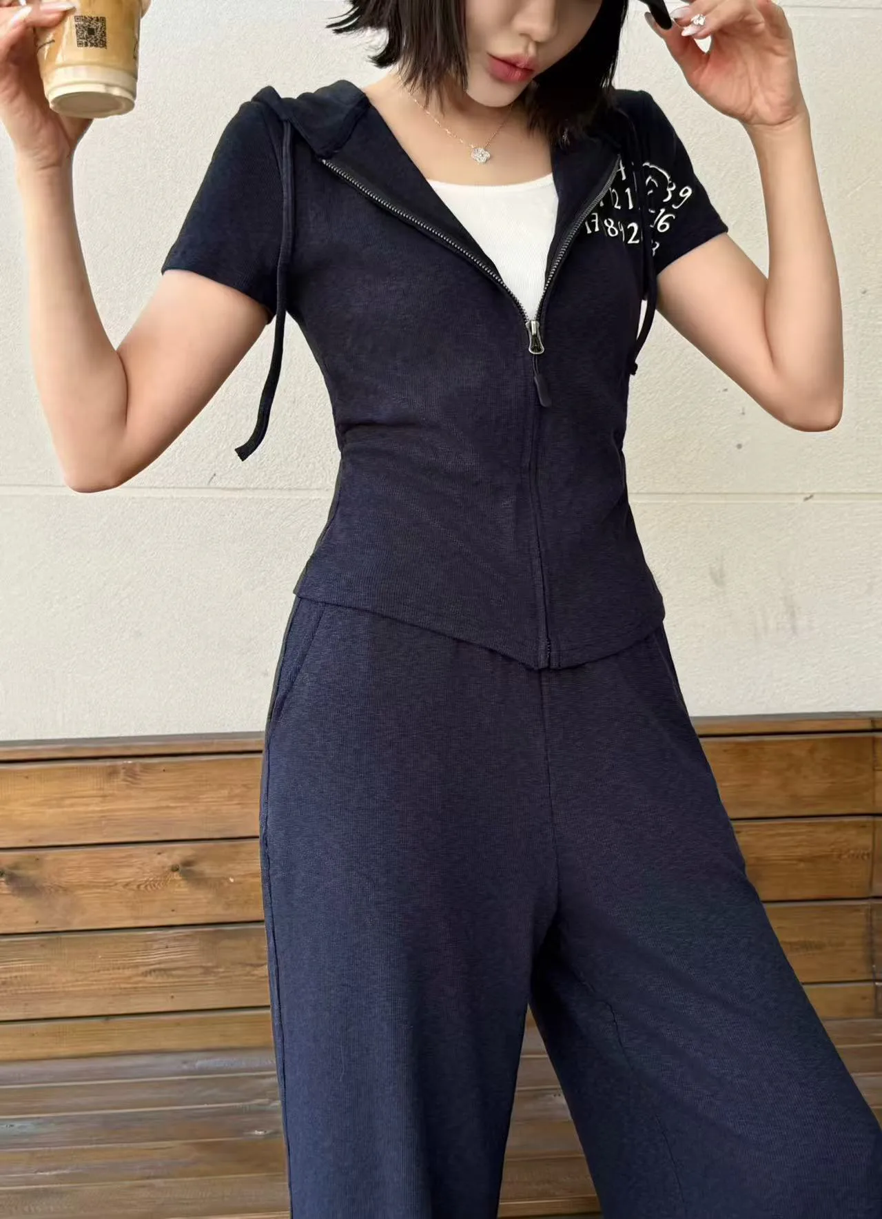 Спортивные Костюмы Женские Maison Margiela 11056368