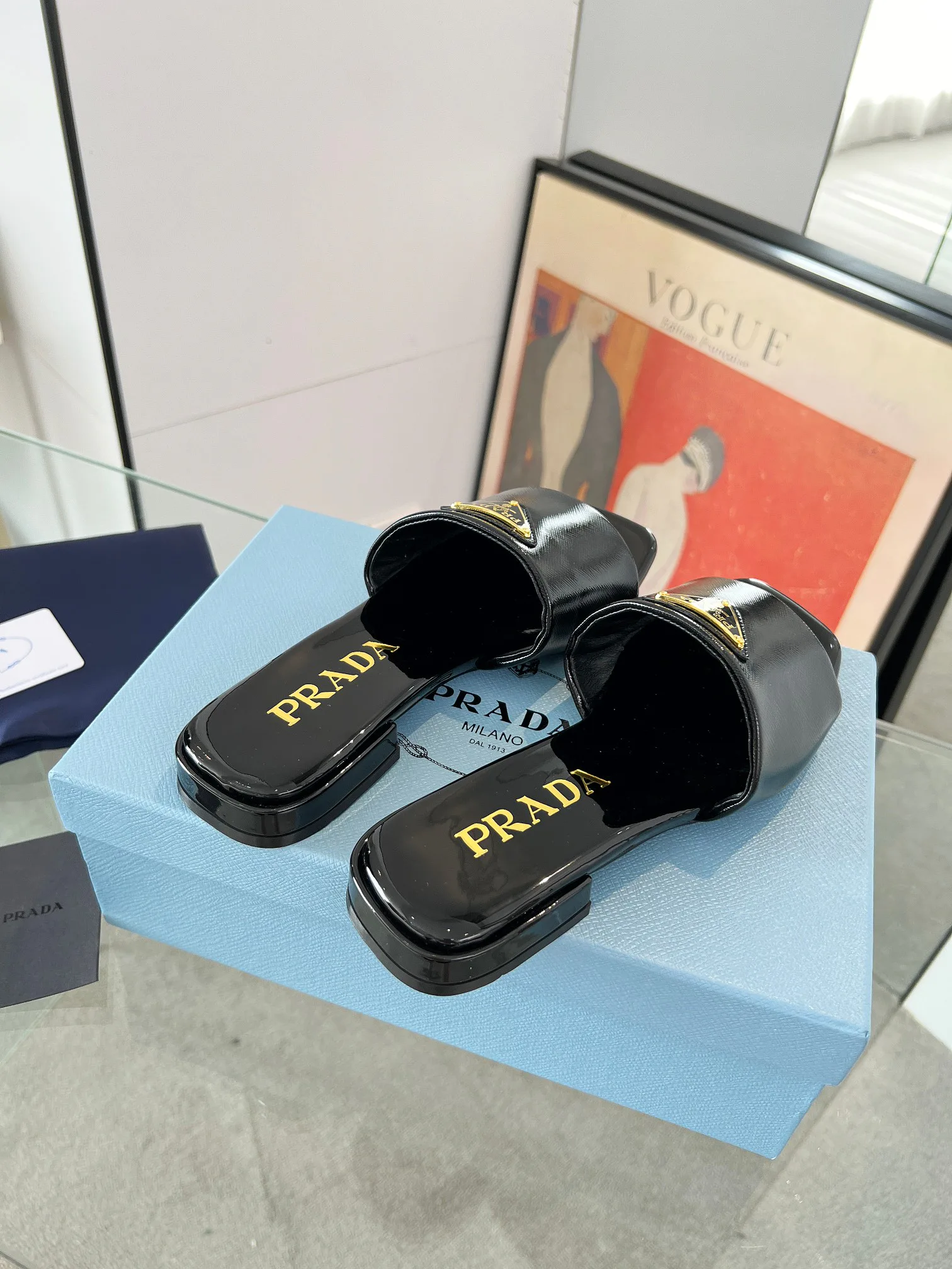 Шлепанцы Женские Prada 11386441
