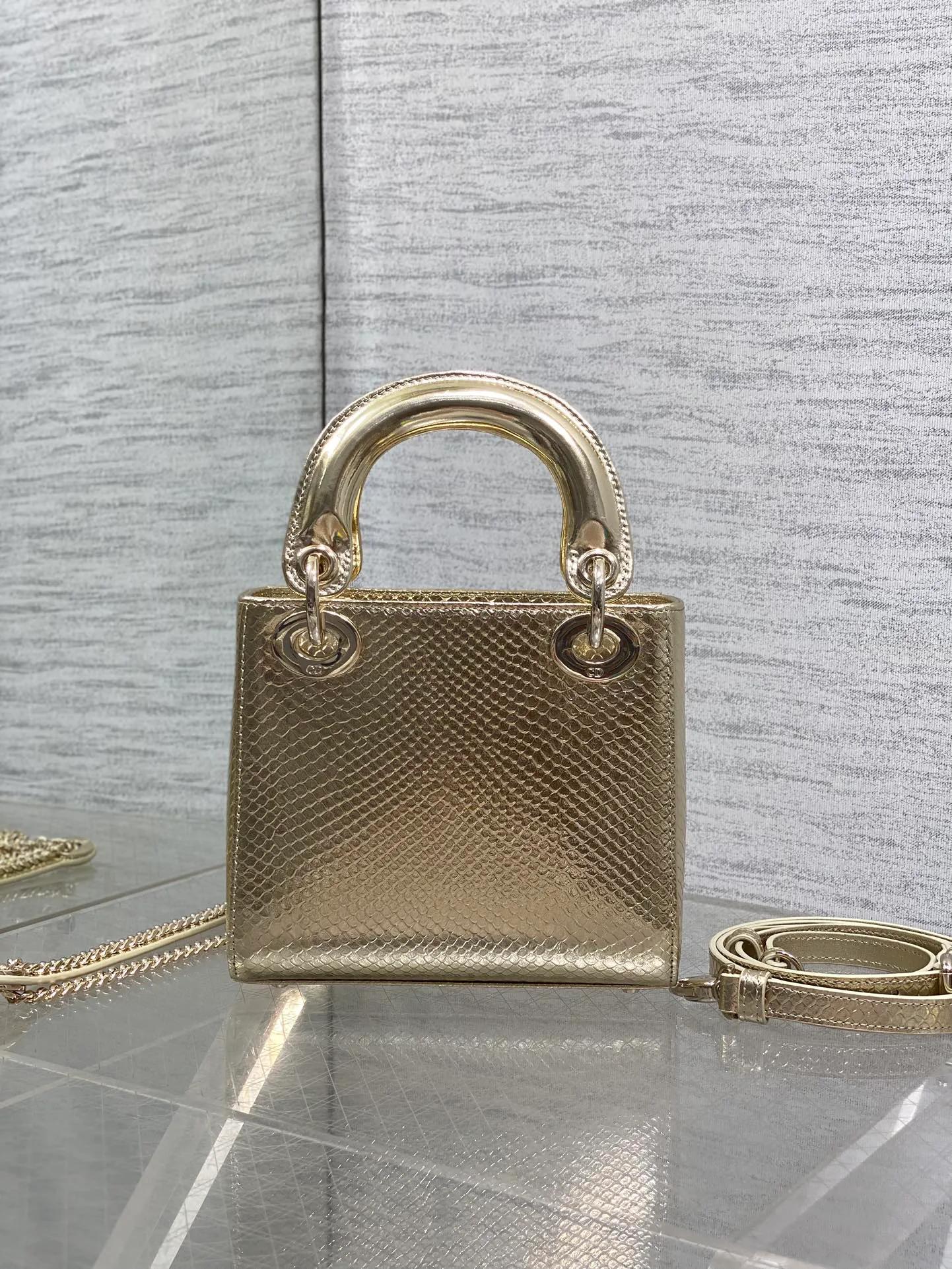 Классические Сумки Женские Christian Dior 11581696