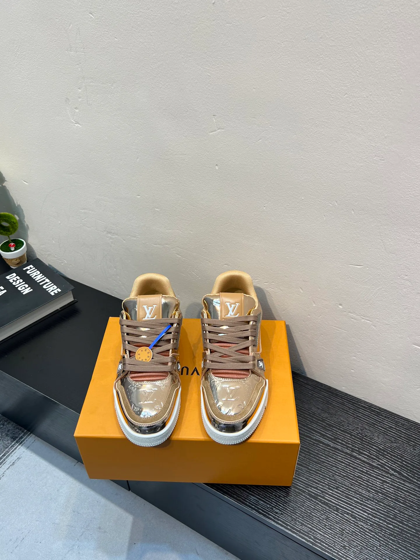 Кроссовки Женские Louis Vuitton 4541282