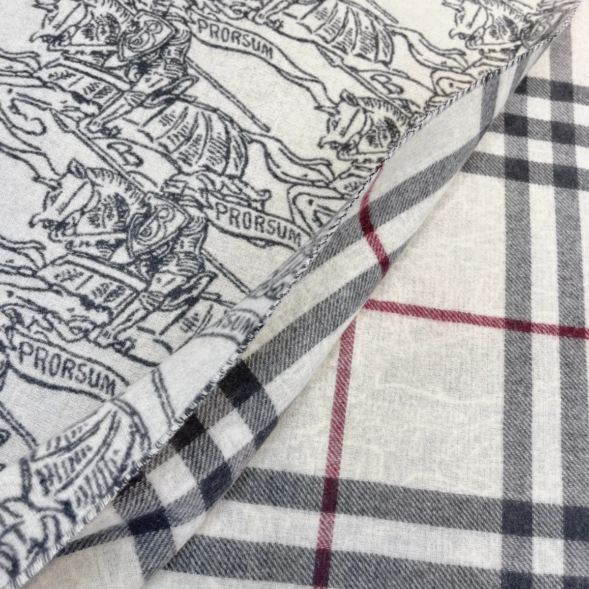 Шарфы Burberry 347388