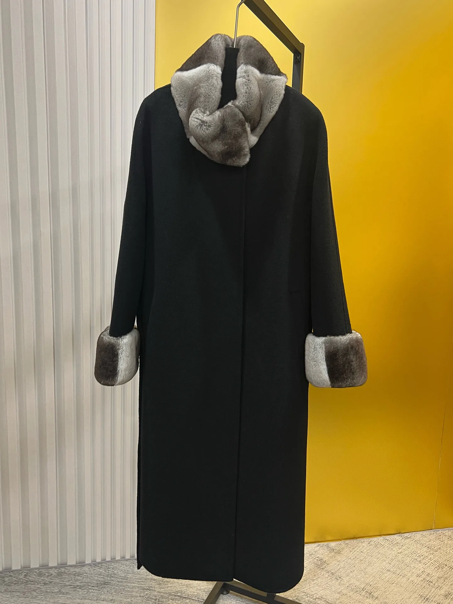 Пальто Женские Loro Piana 19338821