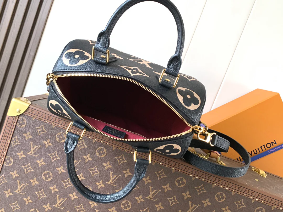 Классические Сумки Женские Louis Vuitton 11488637
