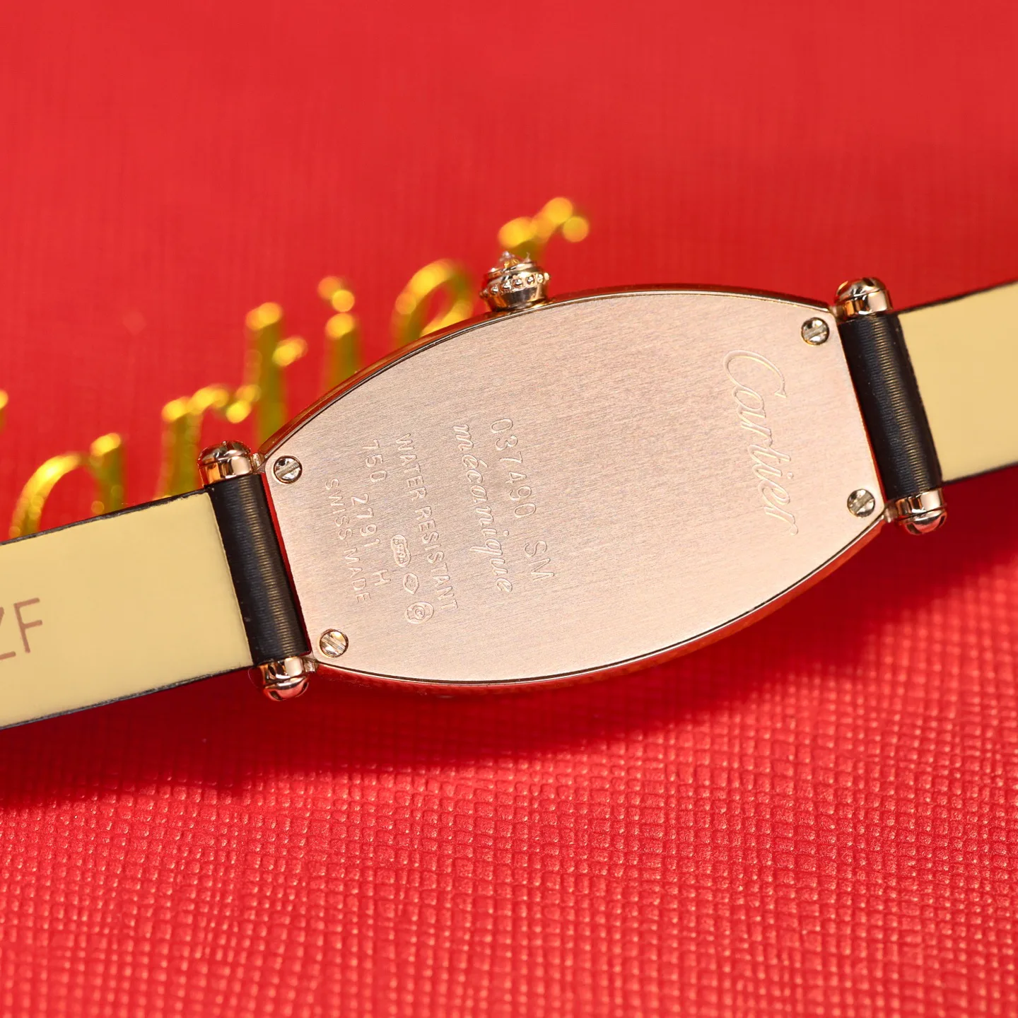 Часы Женские Cartier 11696038