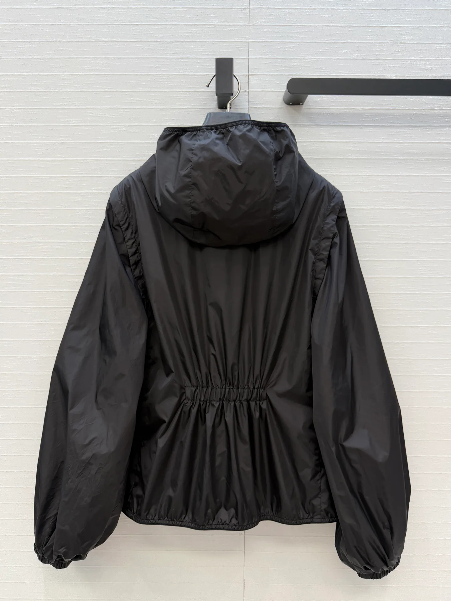 Куртки И Пуховики Женские Moncler 18023544