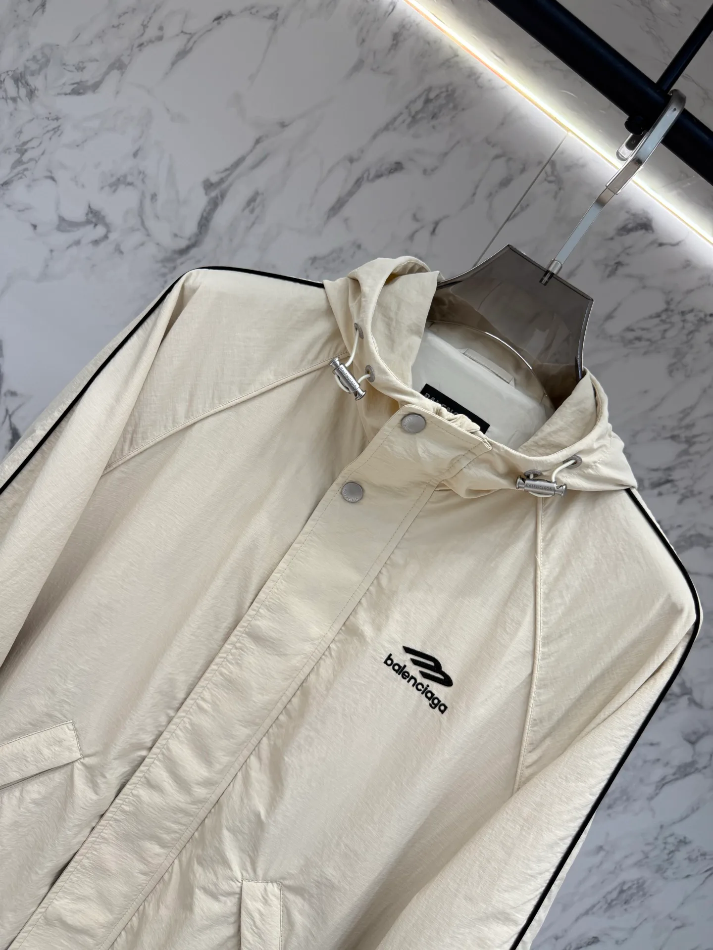 Куртки И Пуховики Мужские Balenciaga 5016971