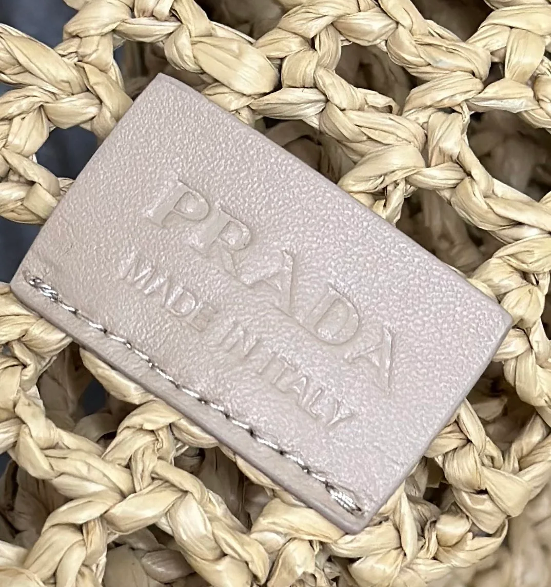 Классические Сумки Женские Prada 11681971