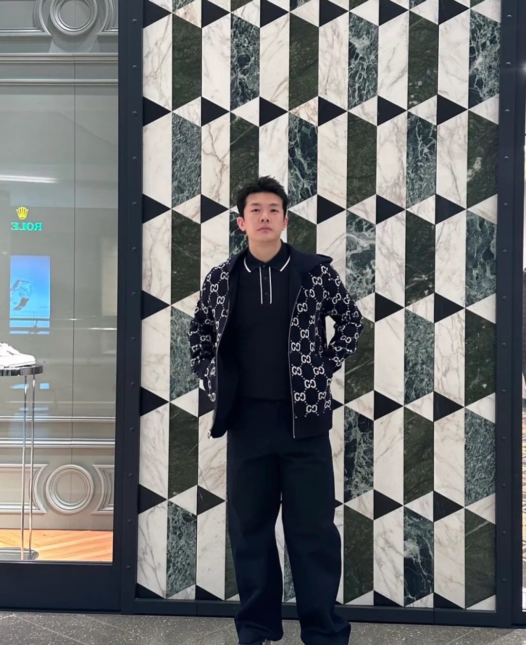 Куртки И Пуховики Мужские Gucci 9670056