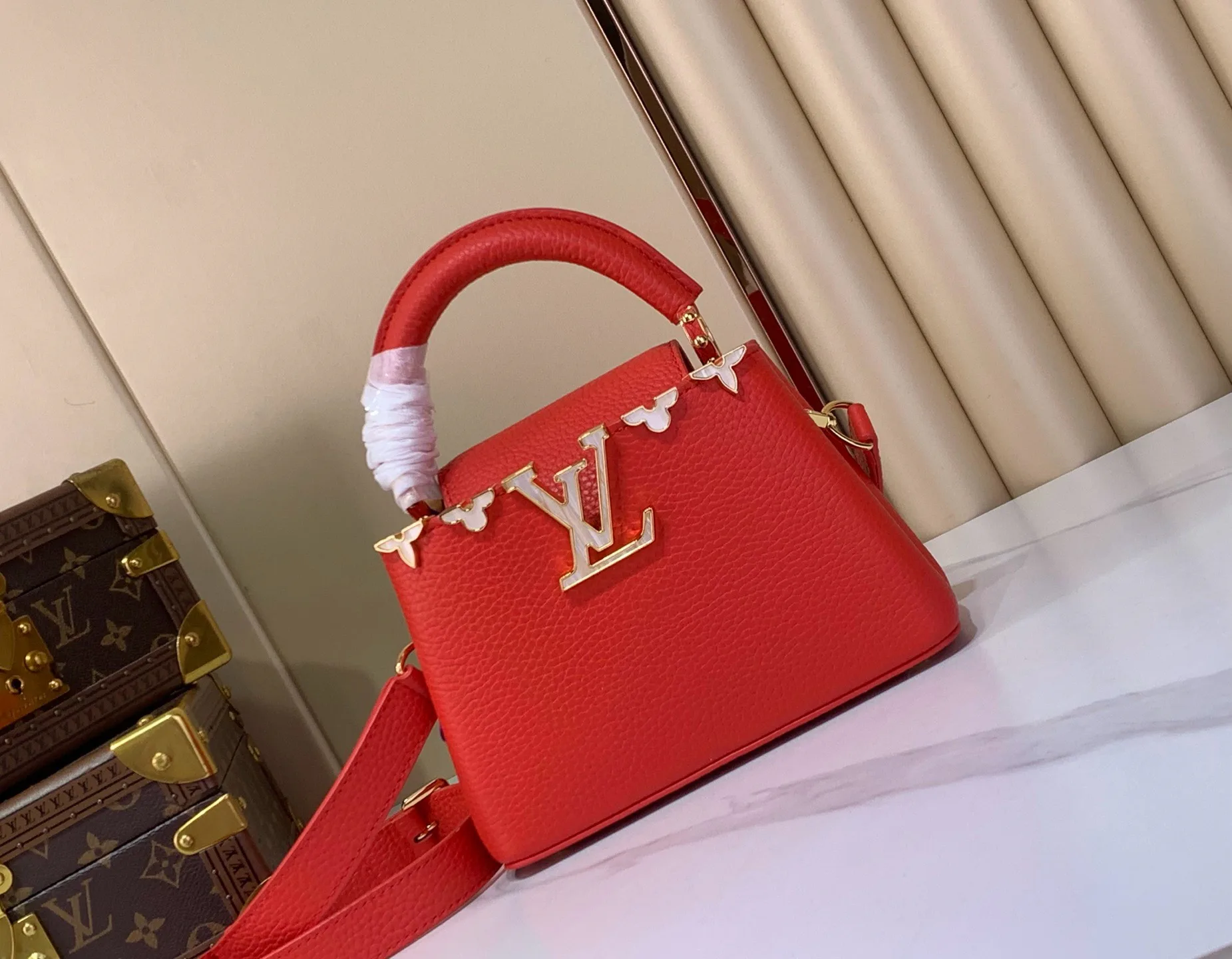 Классические Сумки Женские Louis Vuitton 17499352