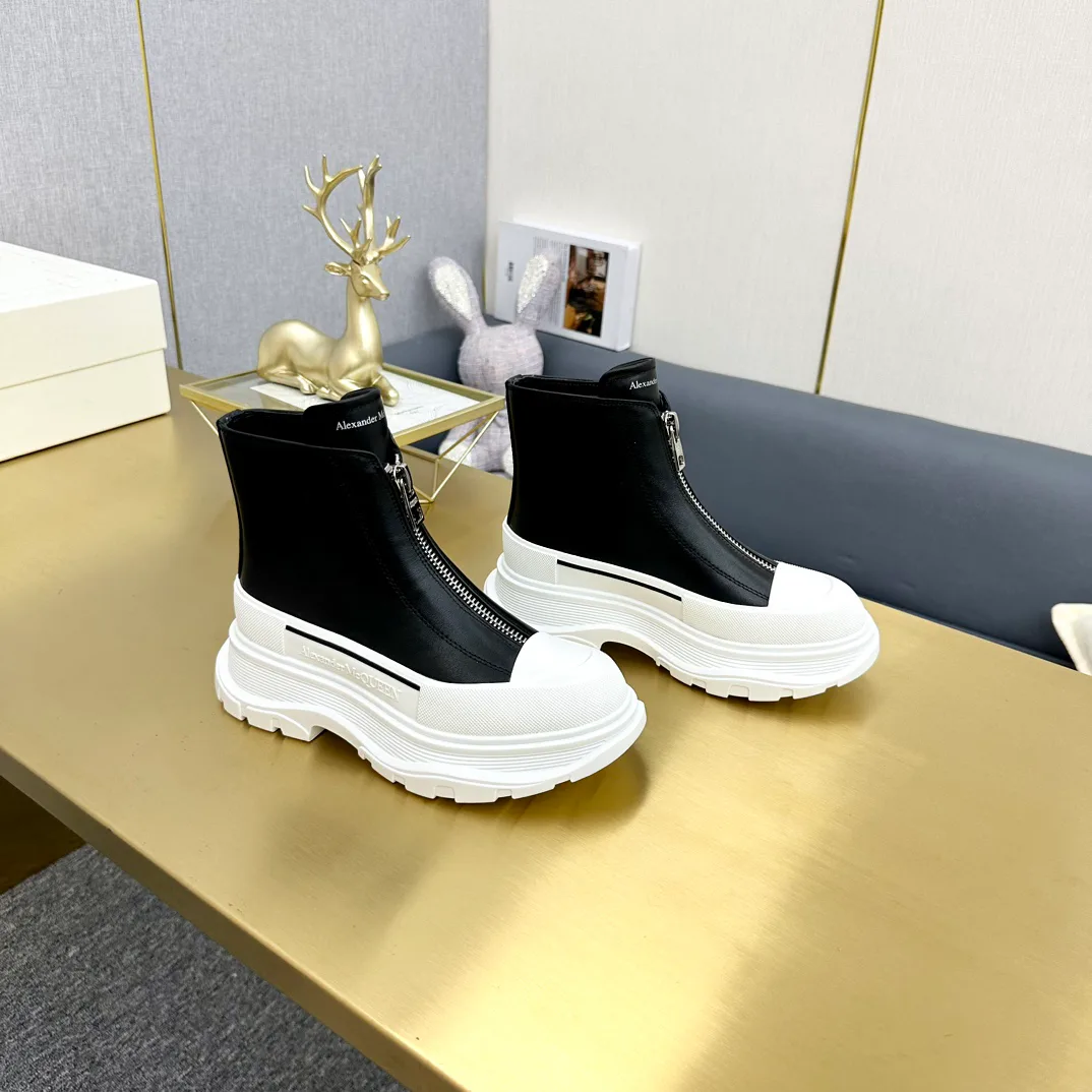 Кроссовки Женские Alexander Mcqueen 18397488