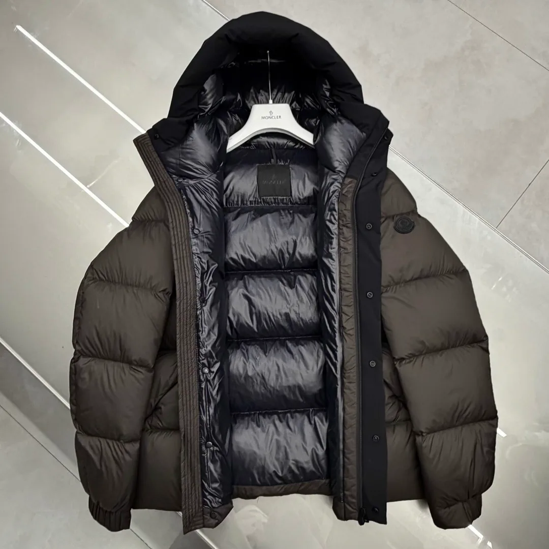 Куртки И Пуховики Мужские Moncler 17391904