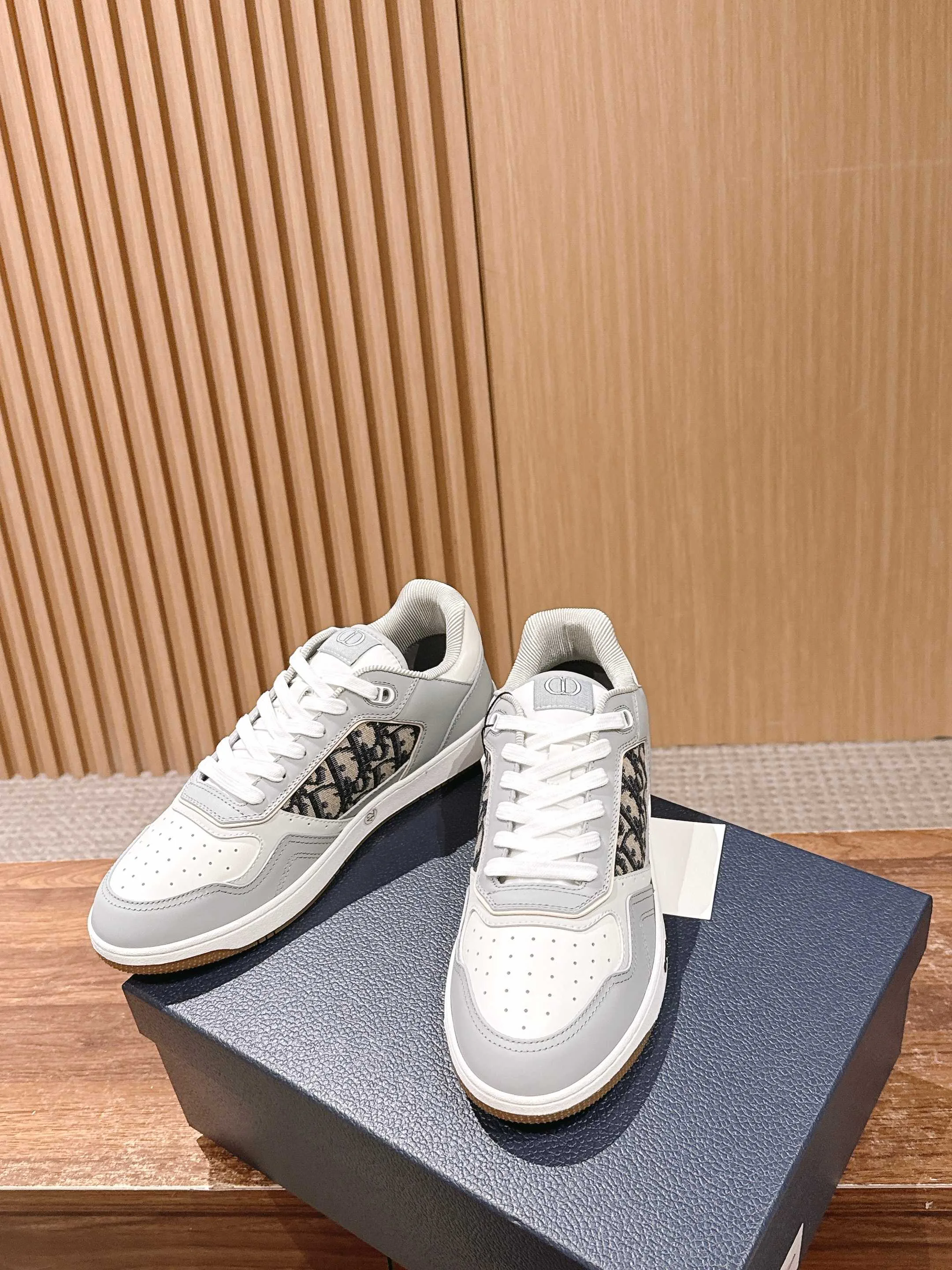 Кроссовки Мужские Christian Dior 4385846