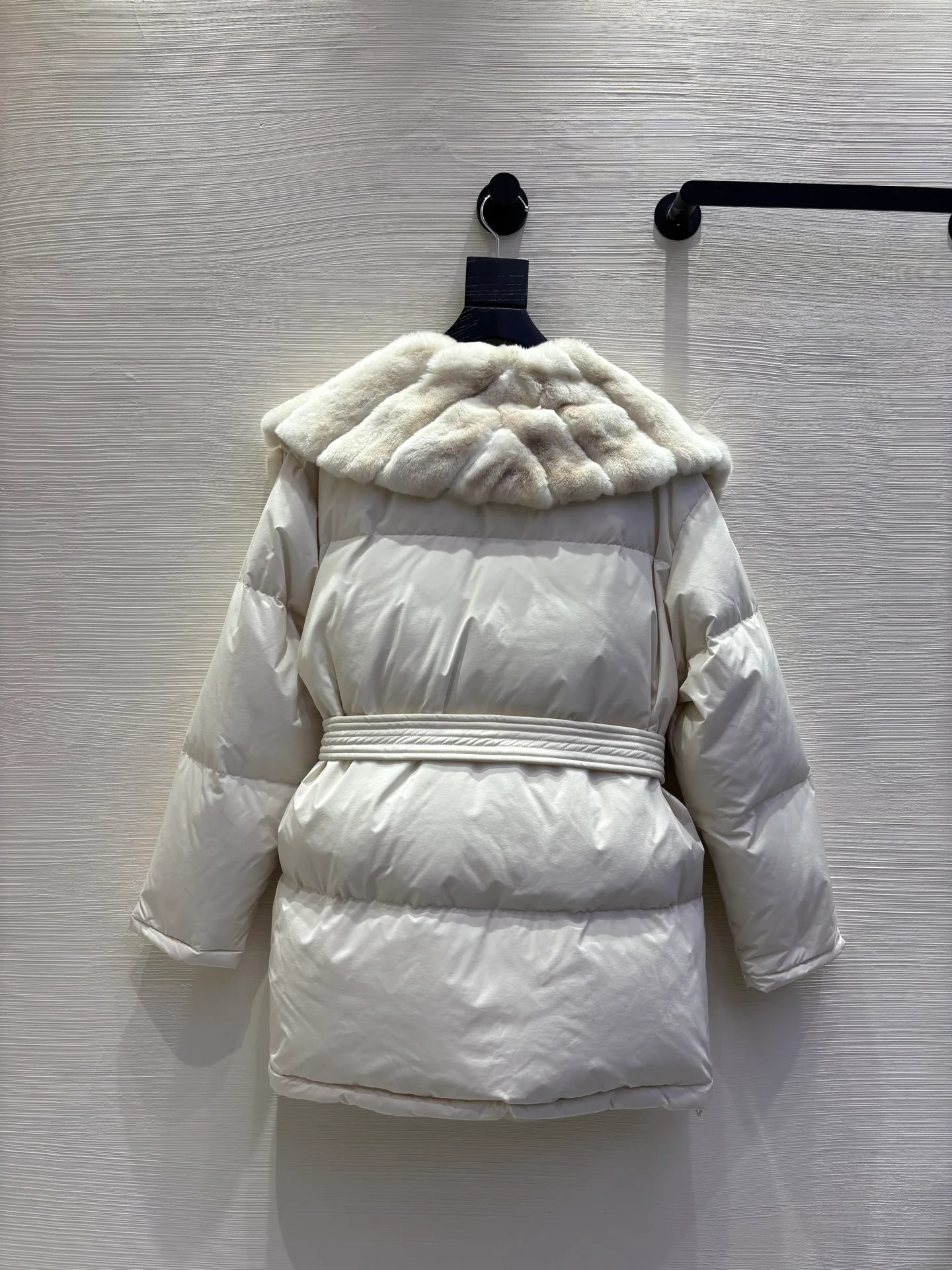 Куртки И Пуховики Женские Max Mara 562311