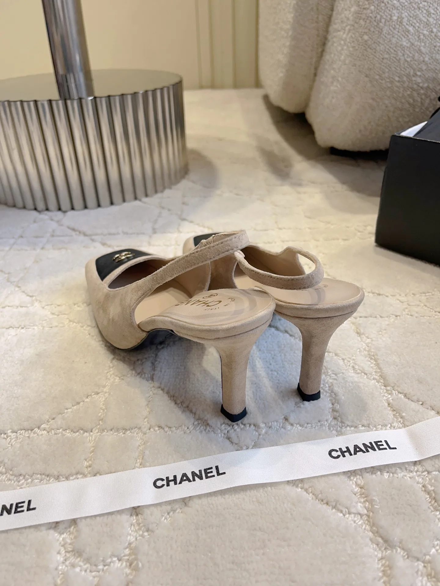 Туфли Женские Chanel 18764269