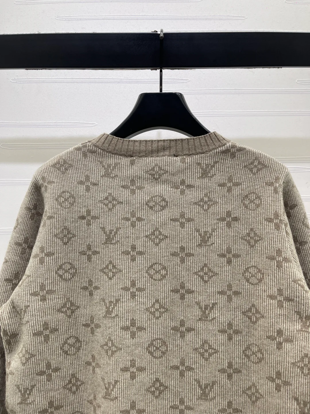 Джемперы И Свитеры Женские Louis Vuitton 18437167