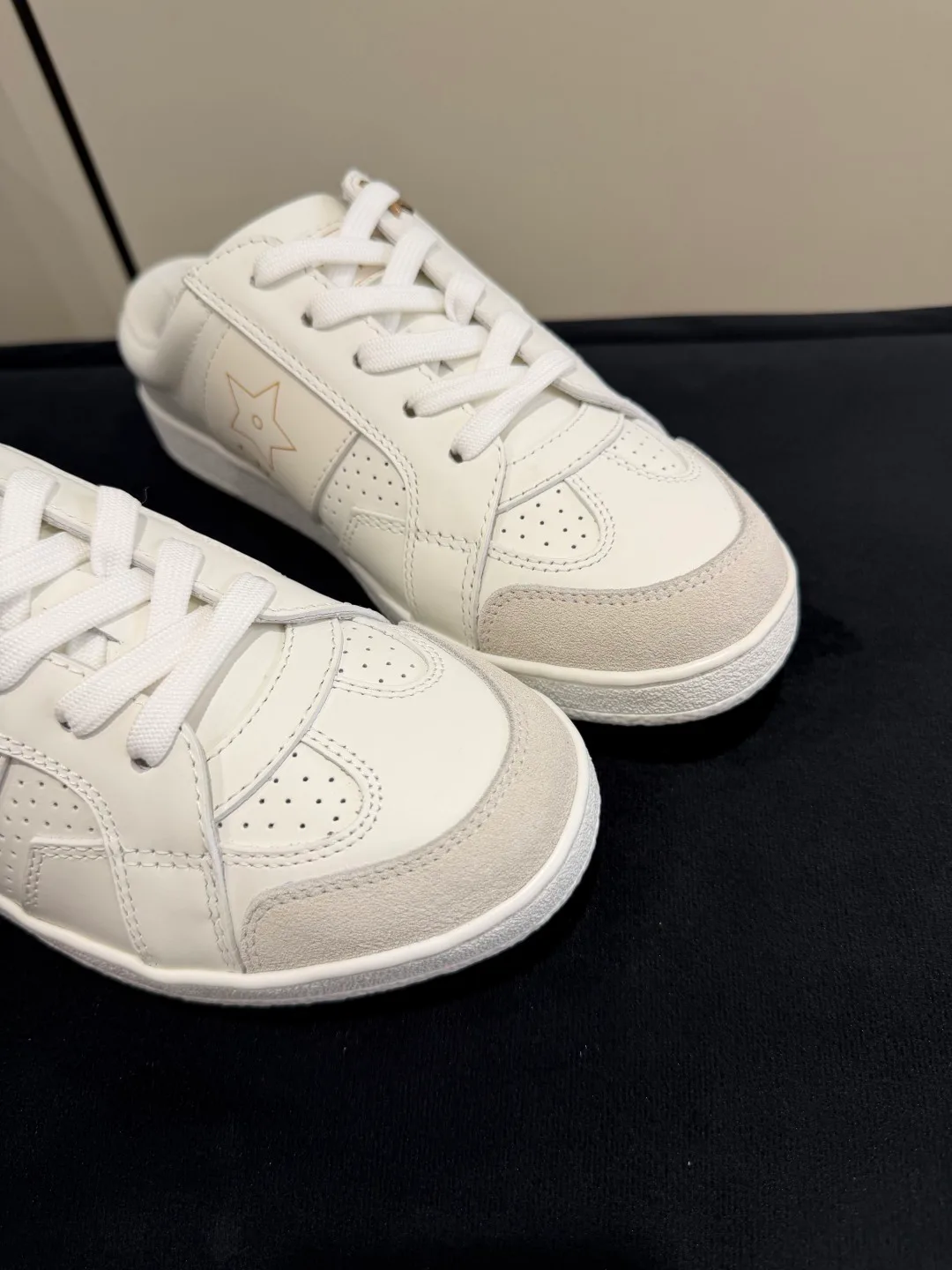 Кроссовки Женские Christian Dior 12674404
