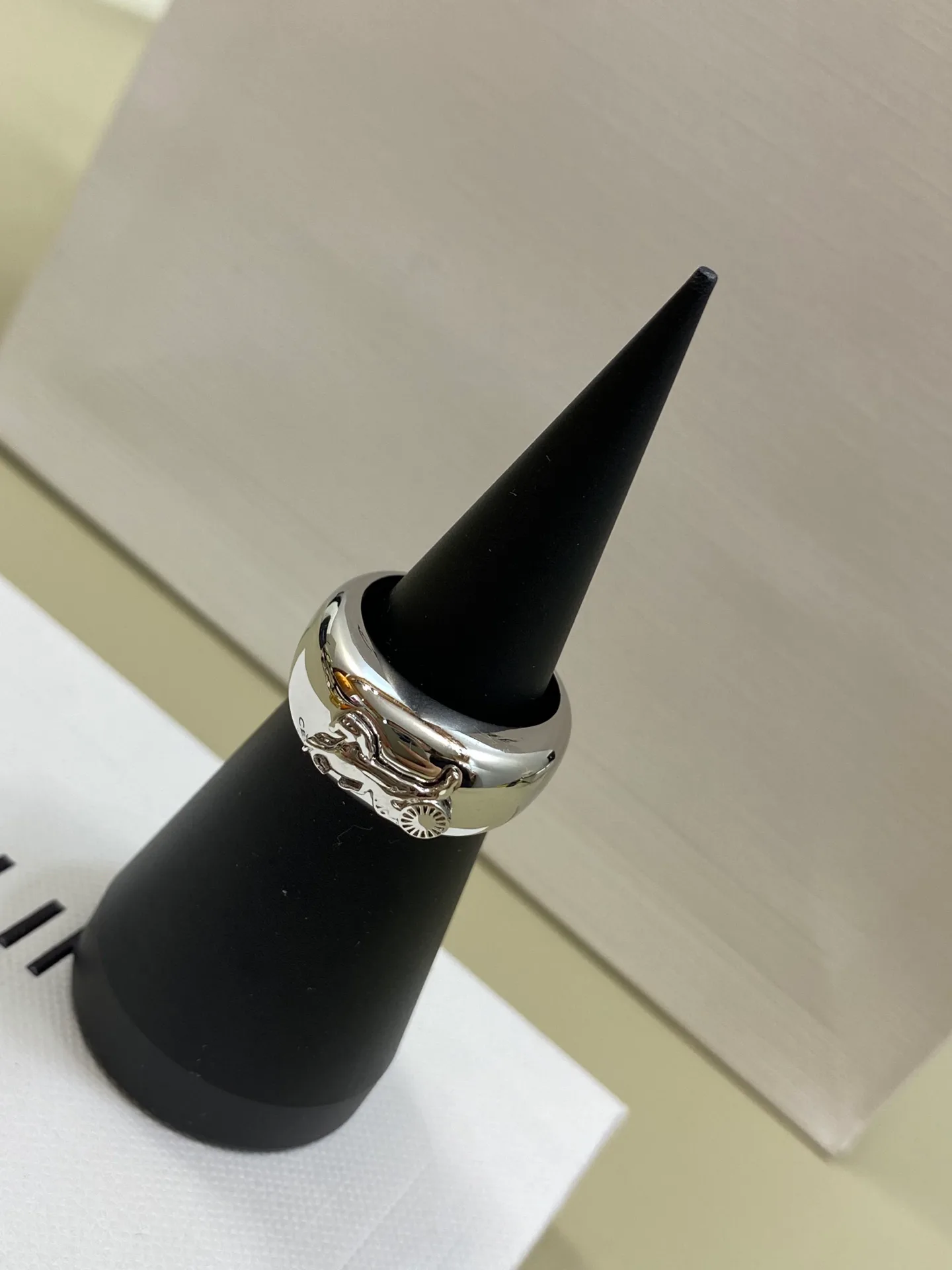 Бижутерия Celine 11534508