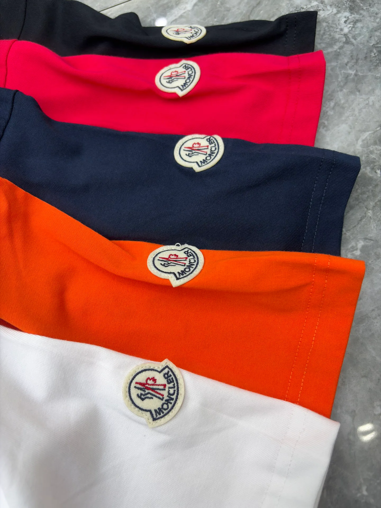 Футболки Женские Moncler 11239190