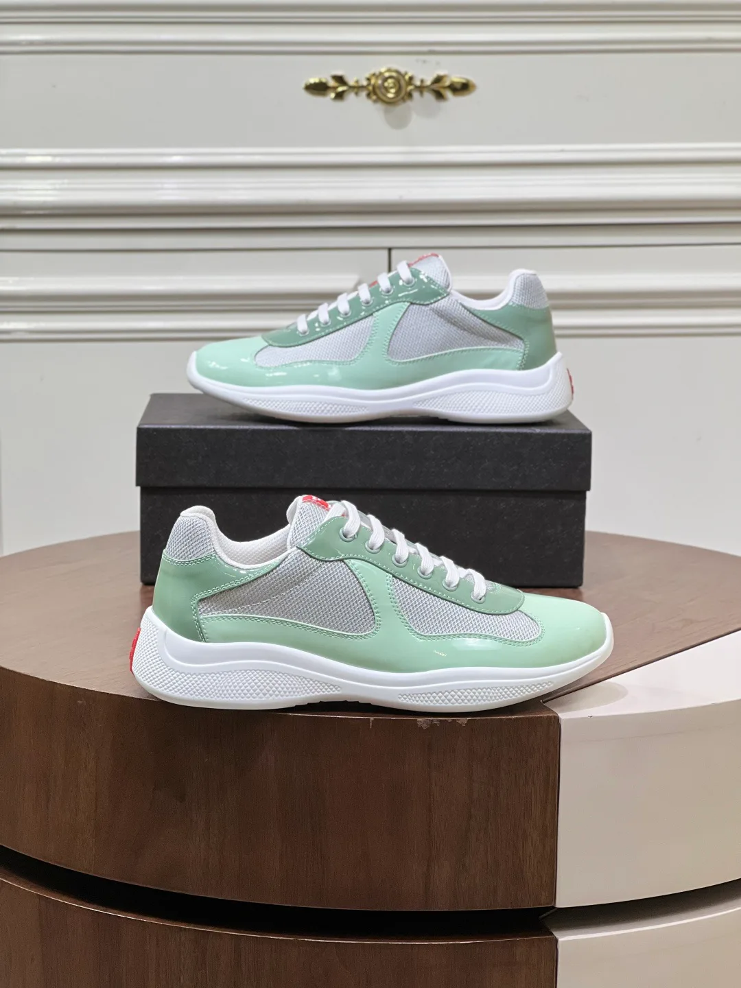 Кроссовки Женские Prada 17682035