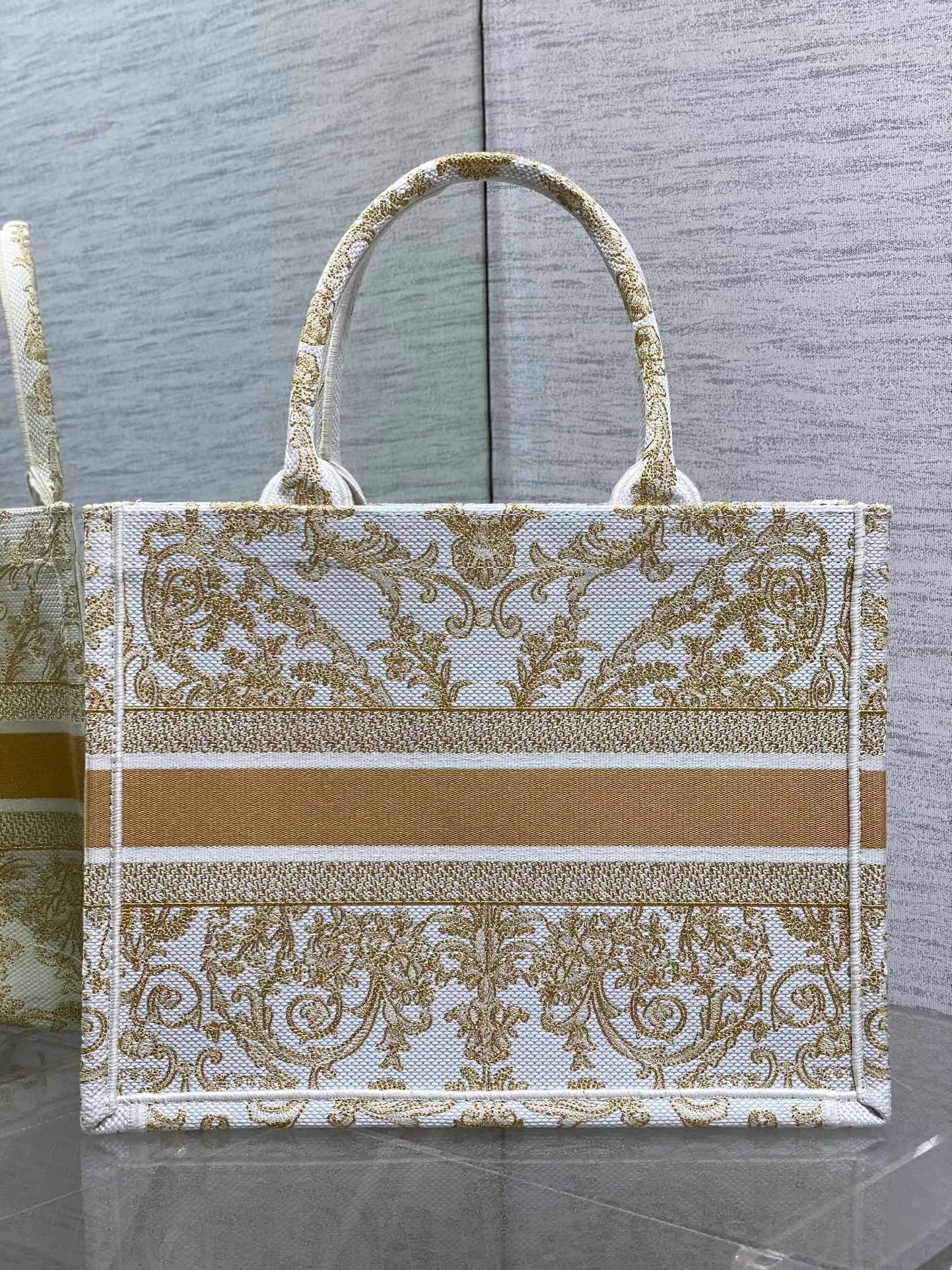 Классические Сумки Женские Christian Dior 11224054