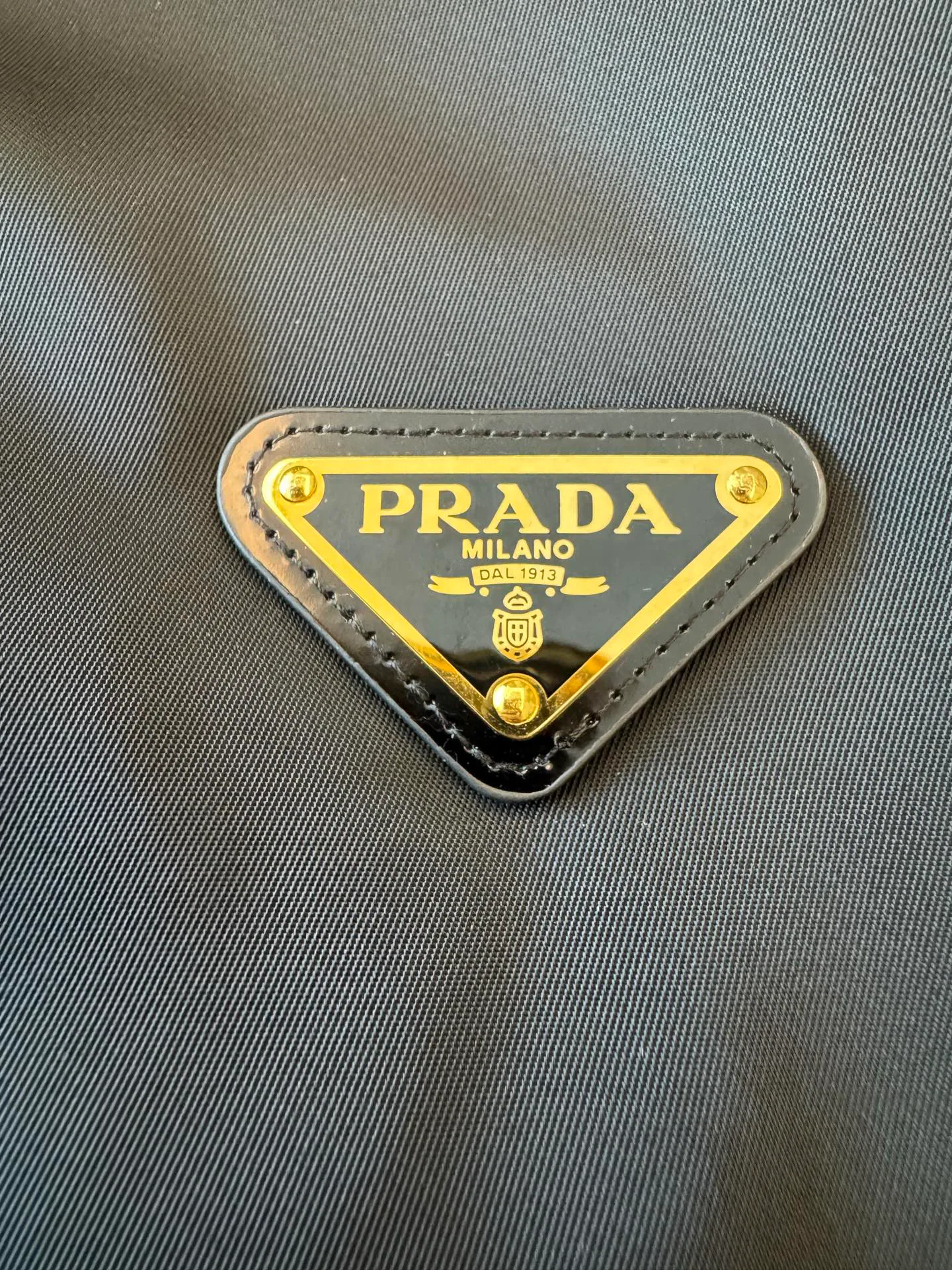 Куртки И Пуховики Женские Prada 18189294