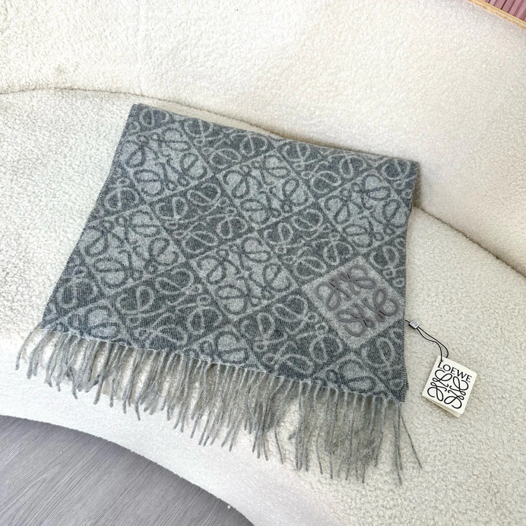 Шарфы Loewe 1020597