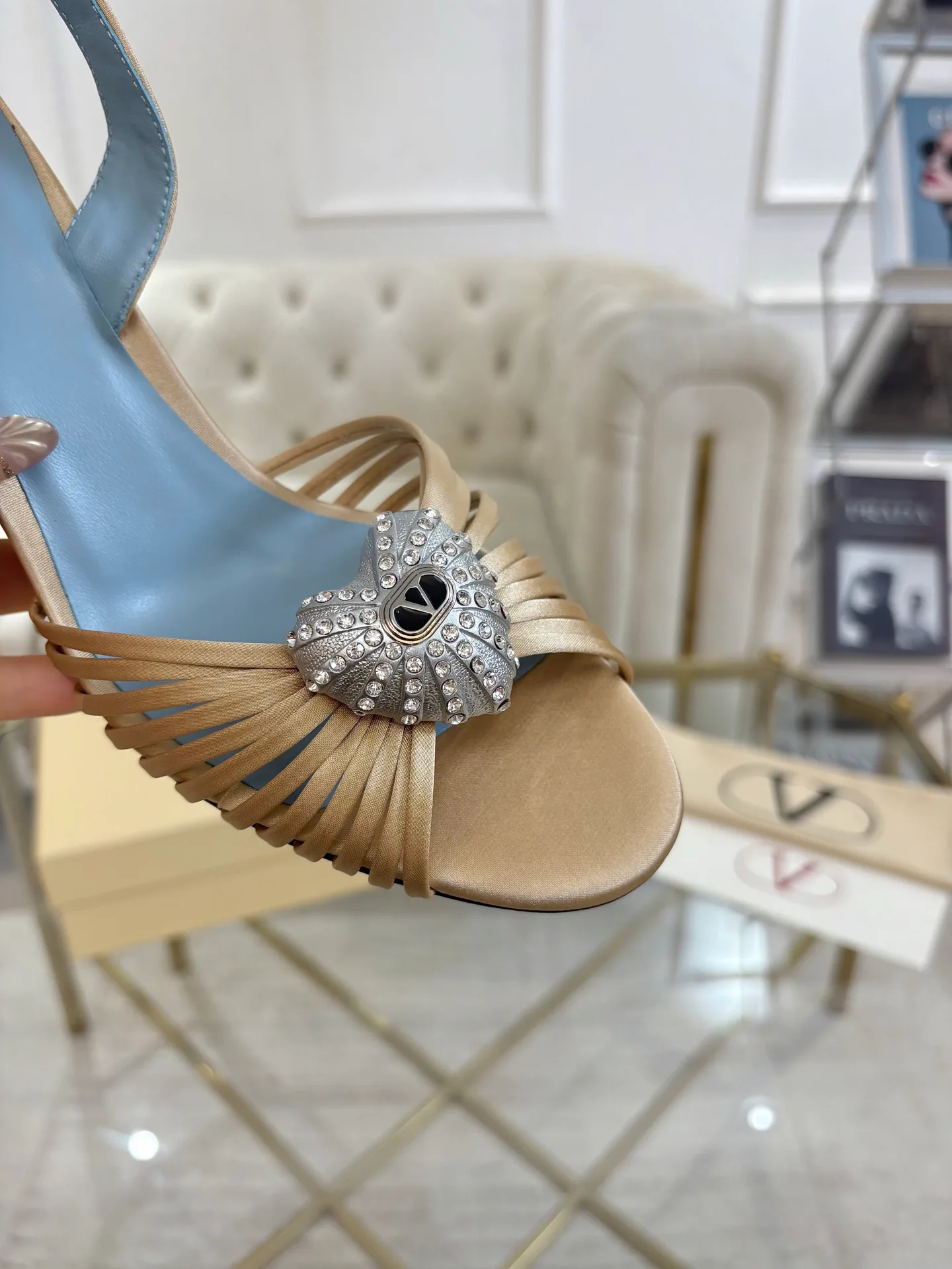 Босоножки Женские Valentino 18135268