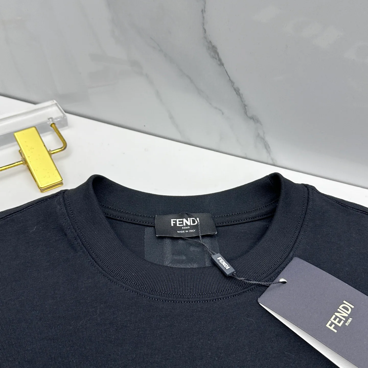 Футболки Женские Fendi 2237392