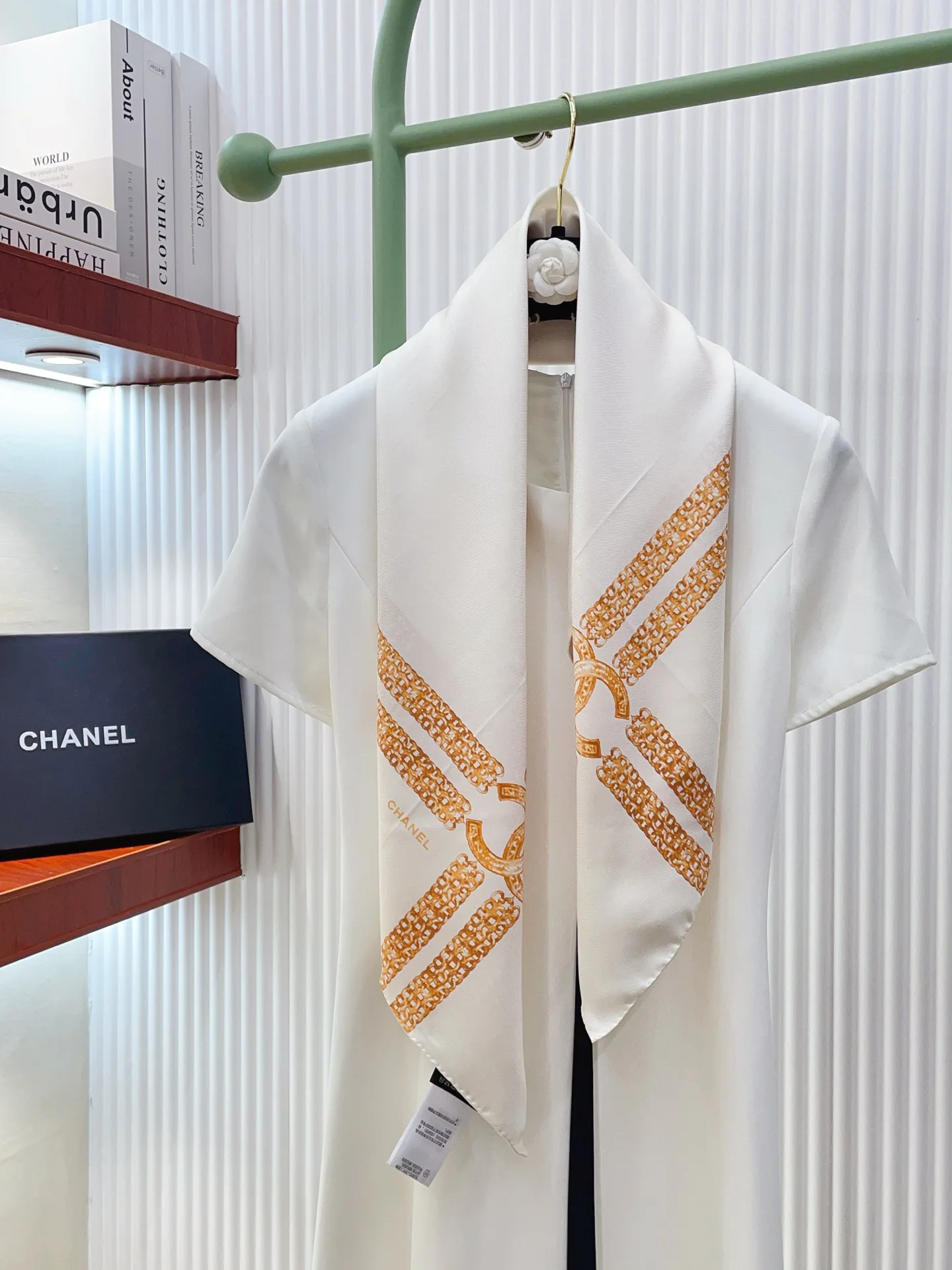 Платки Chanel 10416074