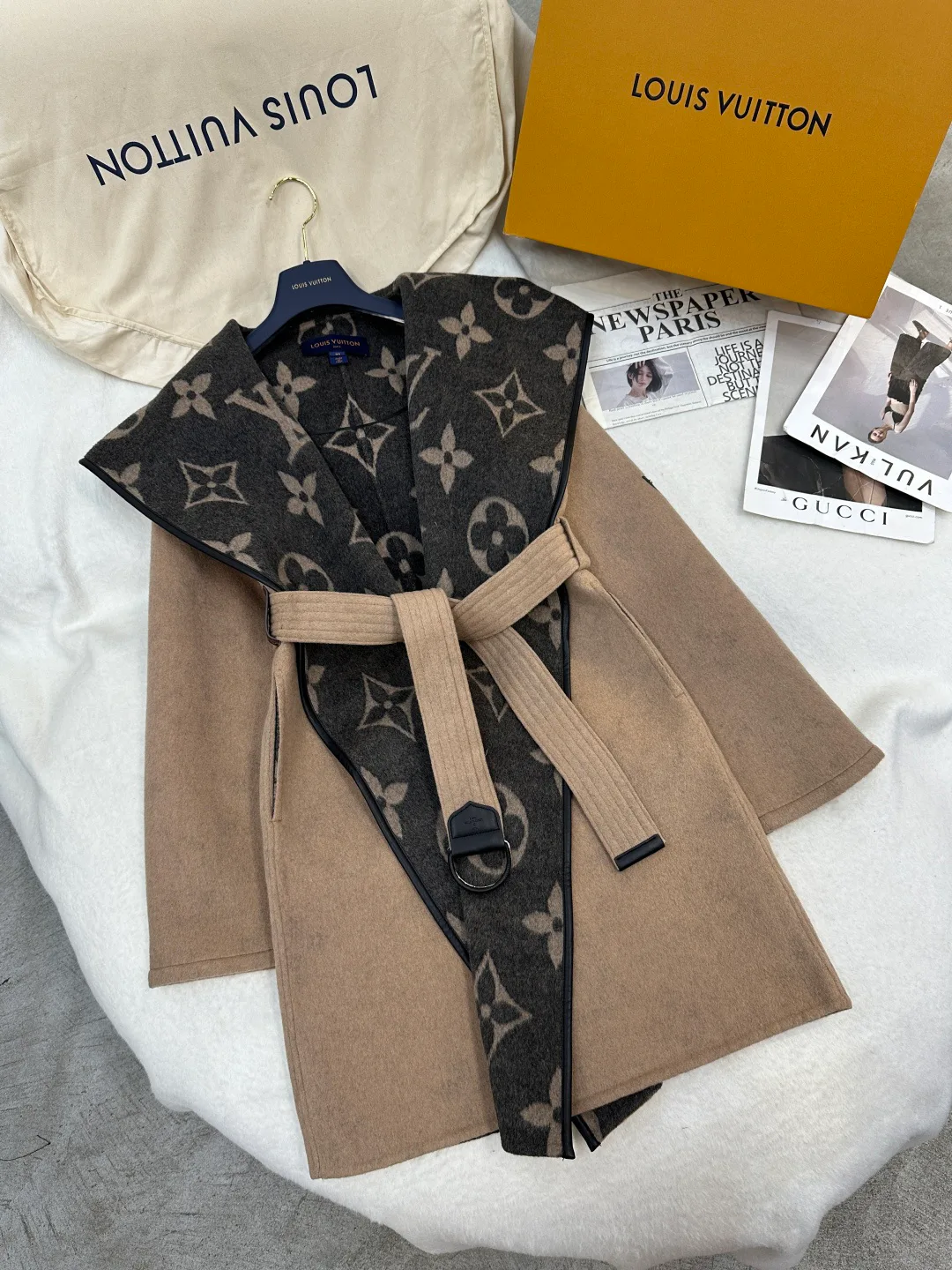 Пальто Женские Louis Vuitton 3532934