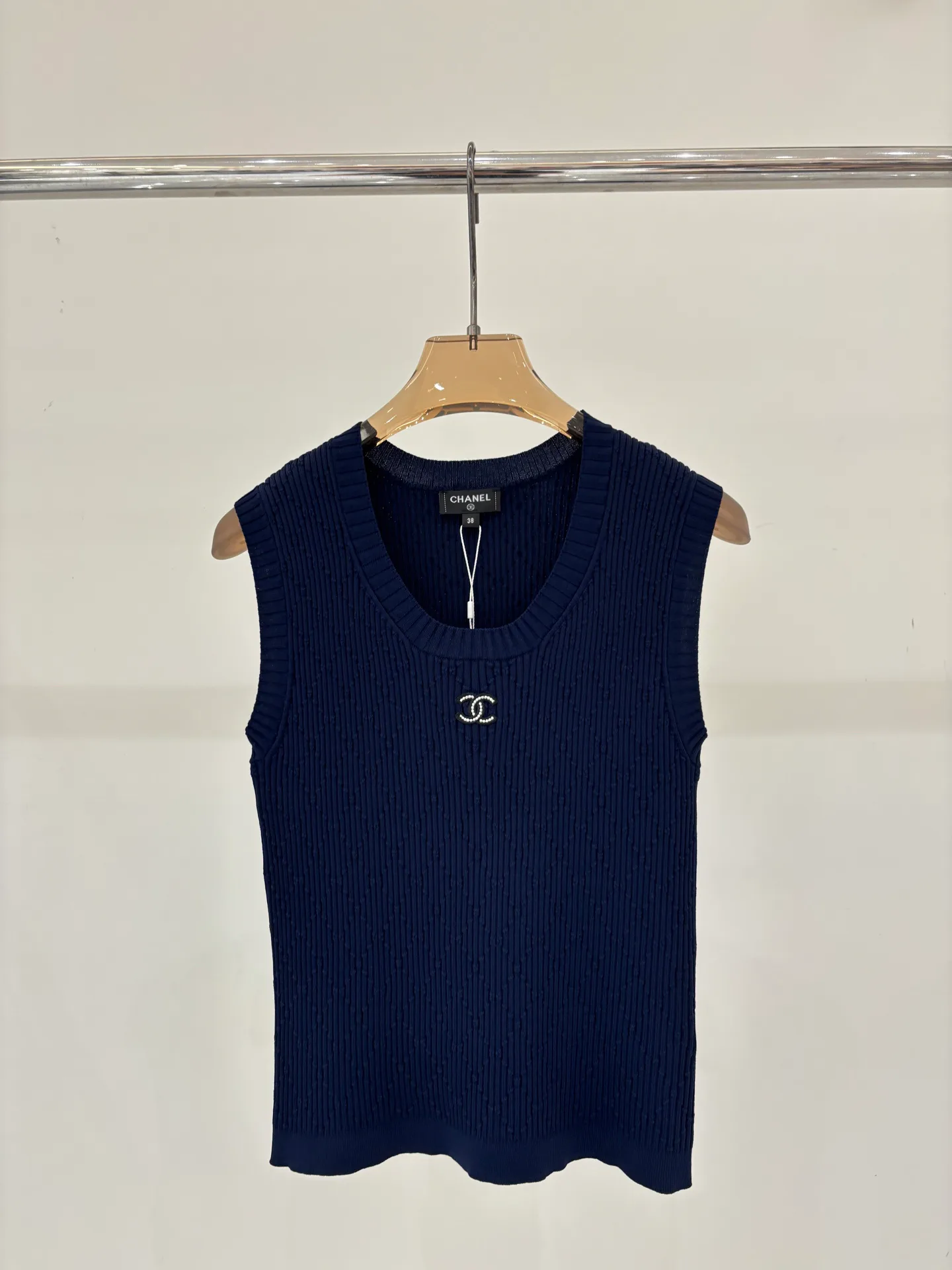 Жилеты Женские Chanel 11697226