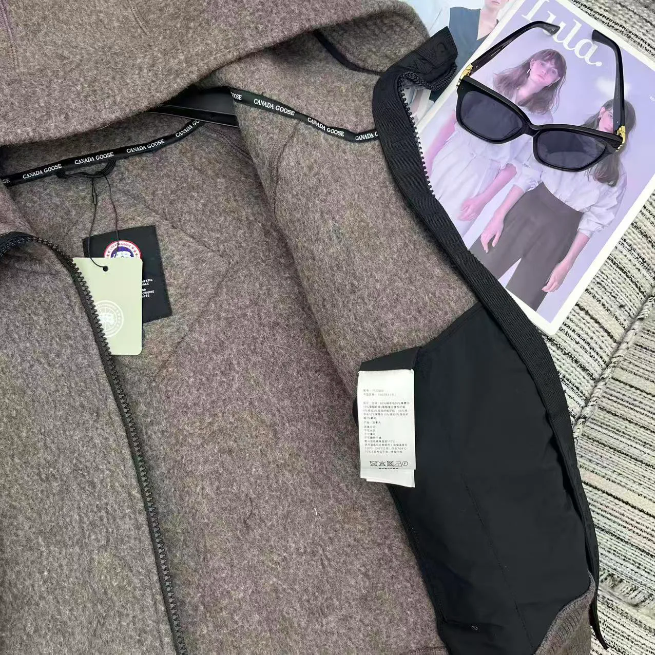 Свитшоты Женские Canada Goose 130490