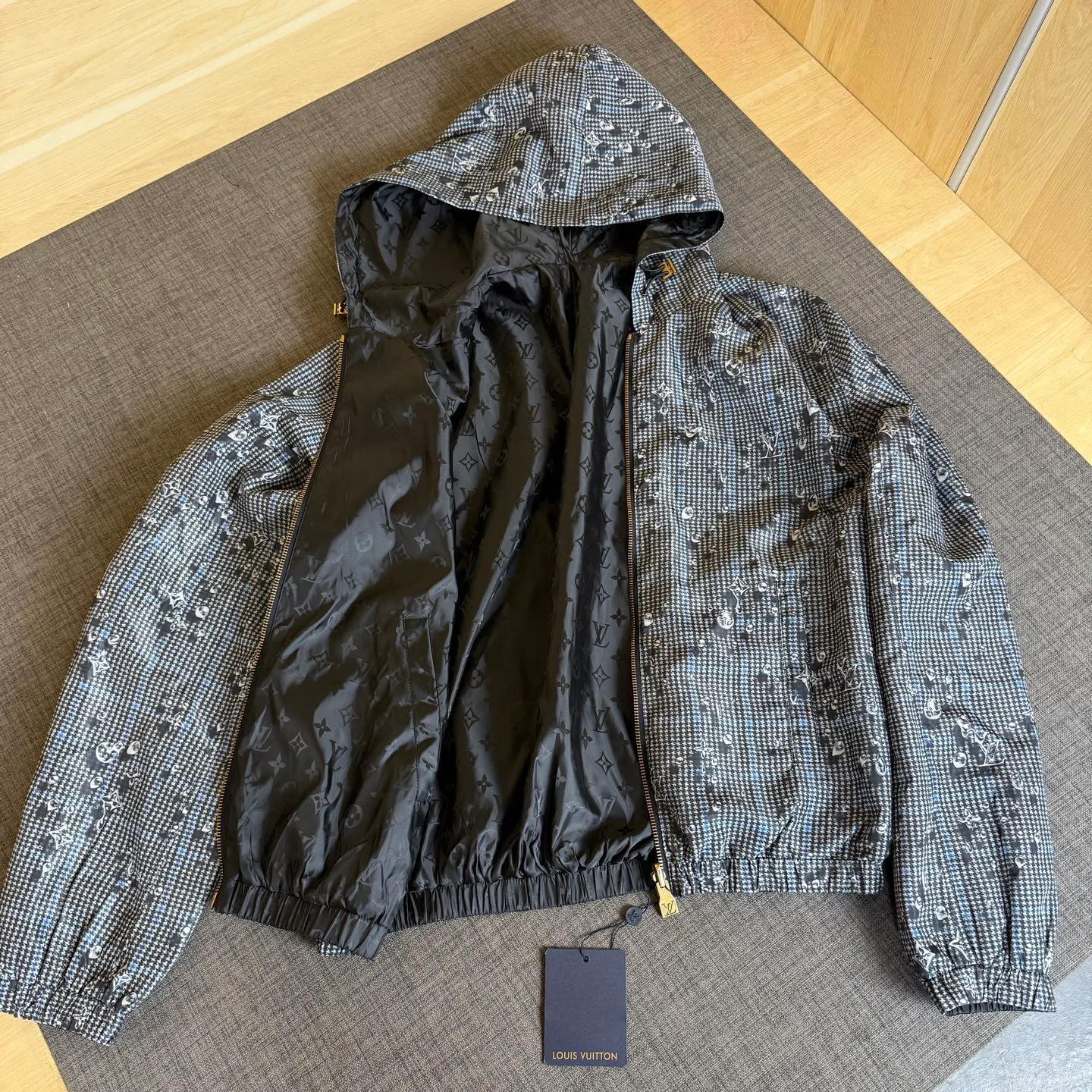 Куртки И Пуховики Мужские Louis Vuitton 13563967