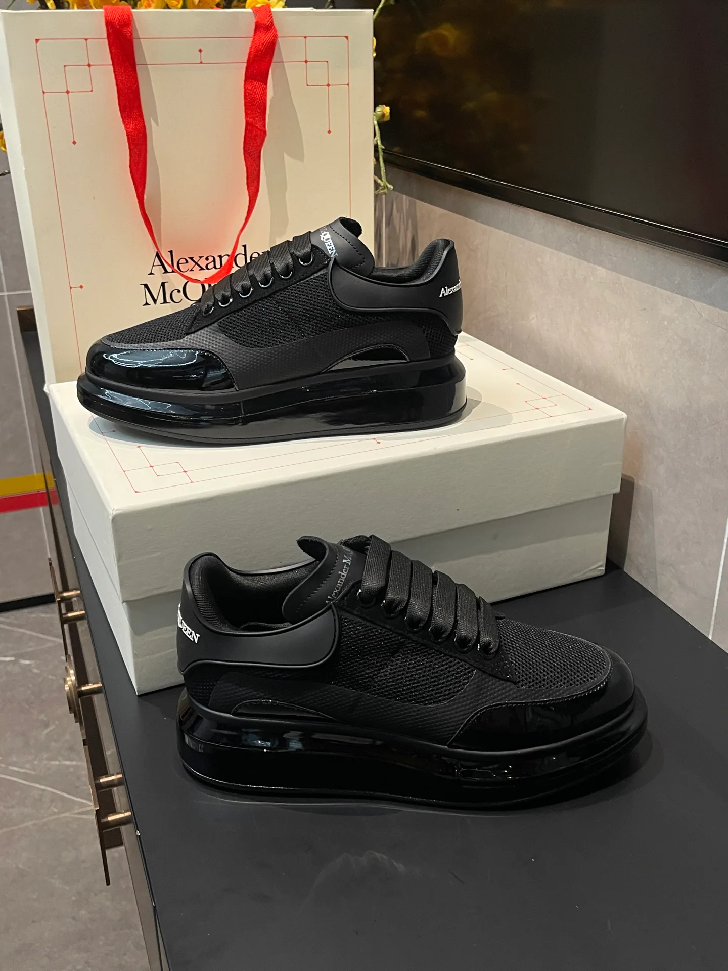 Кроссовки Женские Alexander Mcqueen 18363957
